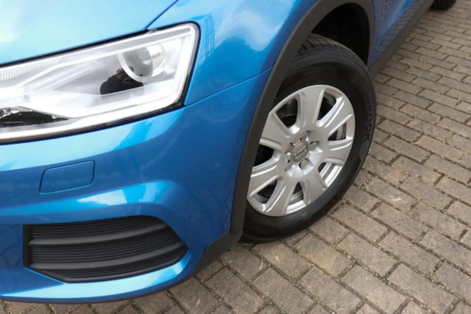 Audi Q3 1.4 TFSI 6-Gang NAVI*AHZV Klima Xenon Navi Blu/Azzurro - 2