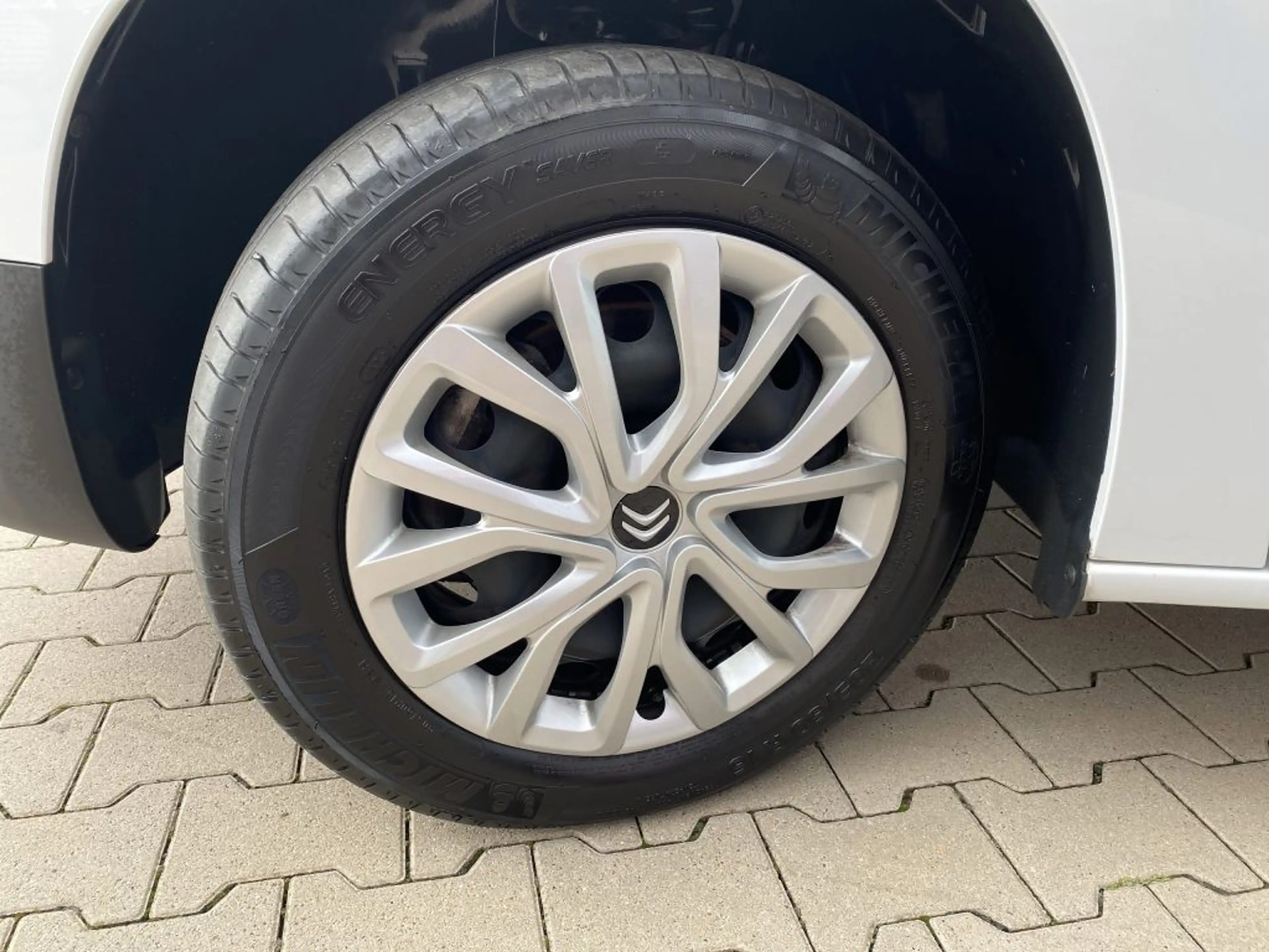 Citroen Berlingo M PureTech 110 FEEL *Keyless*PDC*8 Zoll*Klimautom* — photo 7