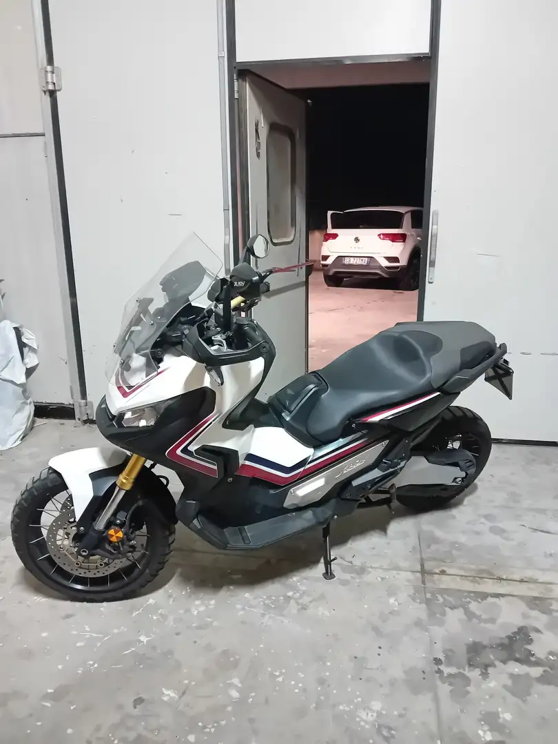 Honda X-ADV Bianco - 1