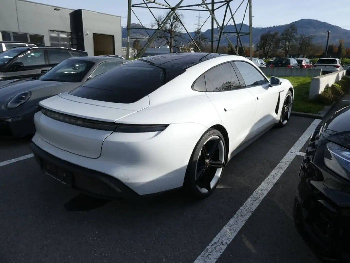 Porsche Taycan 4S Plus 1-Hand Richtig Voll Performance !! Weiß - 2