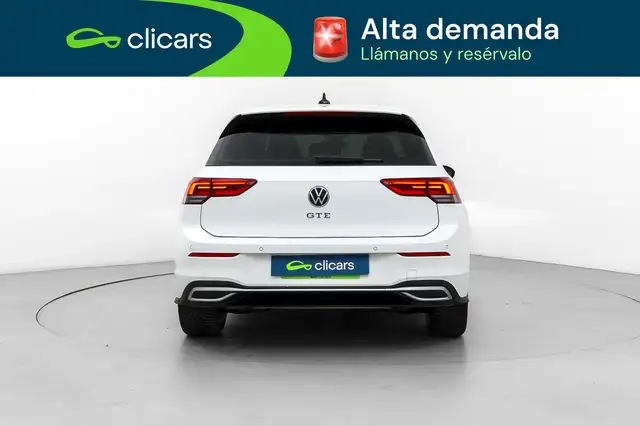 Volkswagen Golf view 4