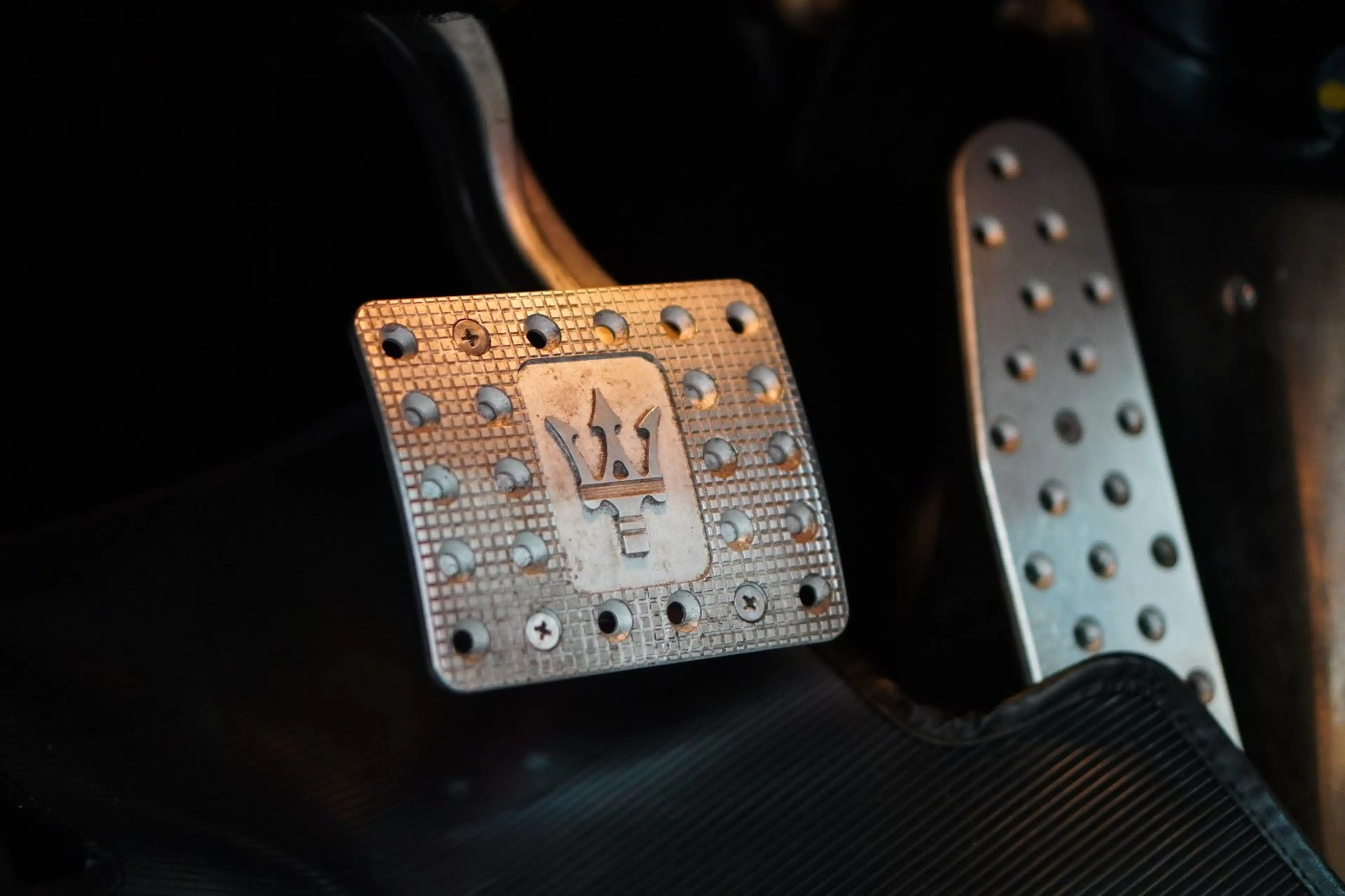 Maserati GranCabrio S 4.7L V8/PDC/NAVI/SHZ/BOSE — photo 13