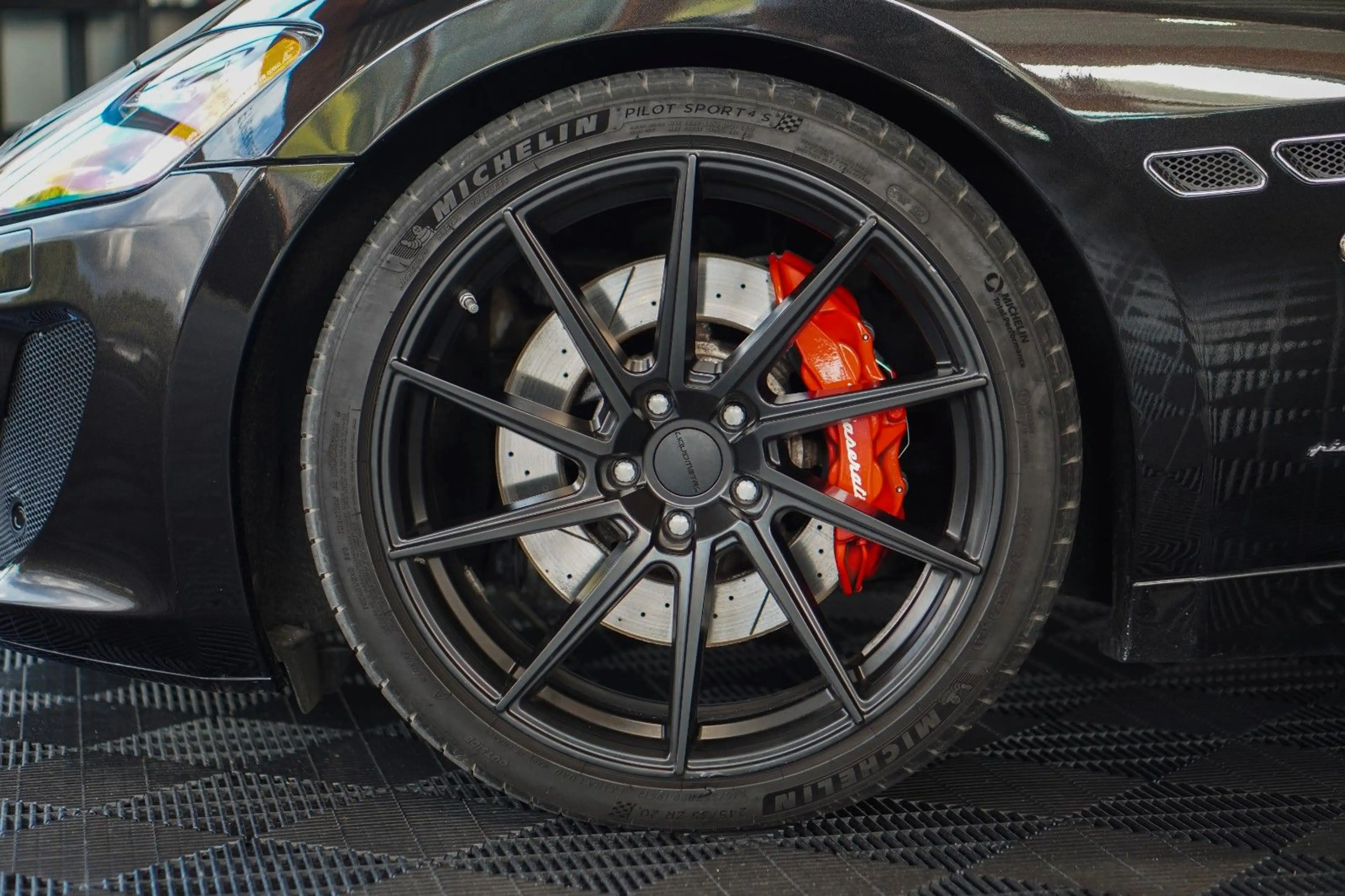 Maserati GranCabrio S 4.7L V8/PDC/NAVI/SHZ/BOSE — photo 5