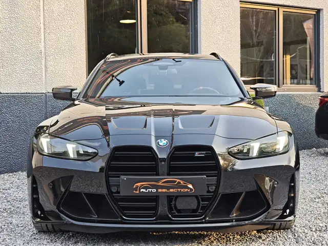 BMW M3 view 3