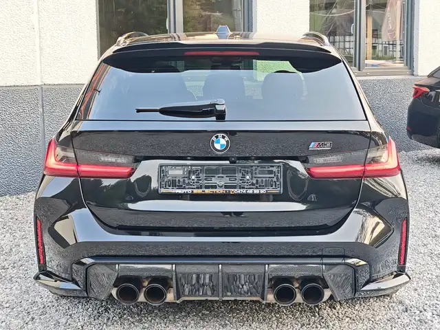 BMW M3 view 6
