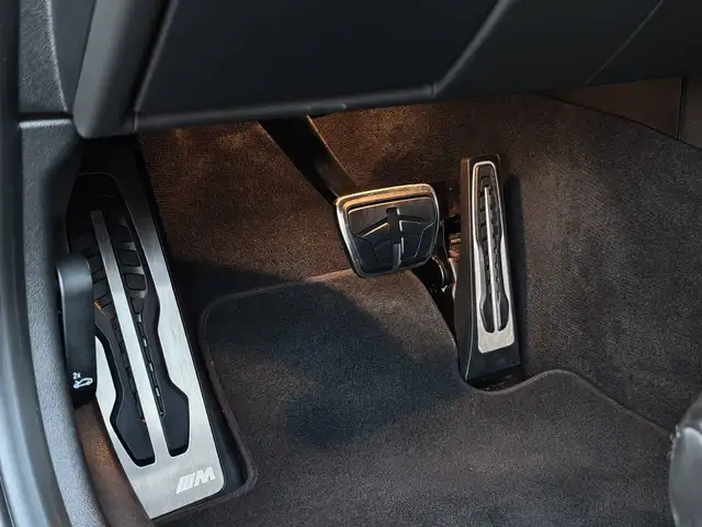 BMW M3 view 28