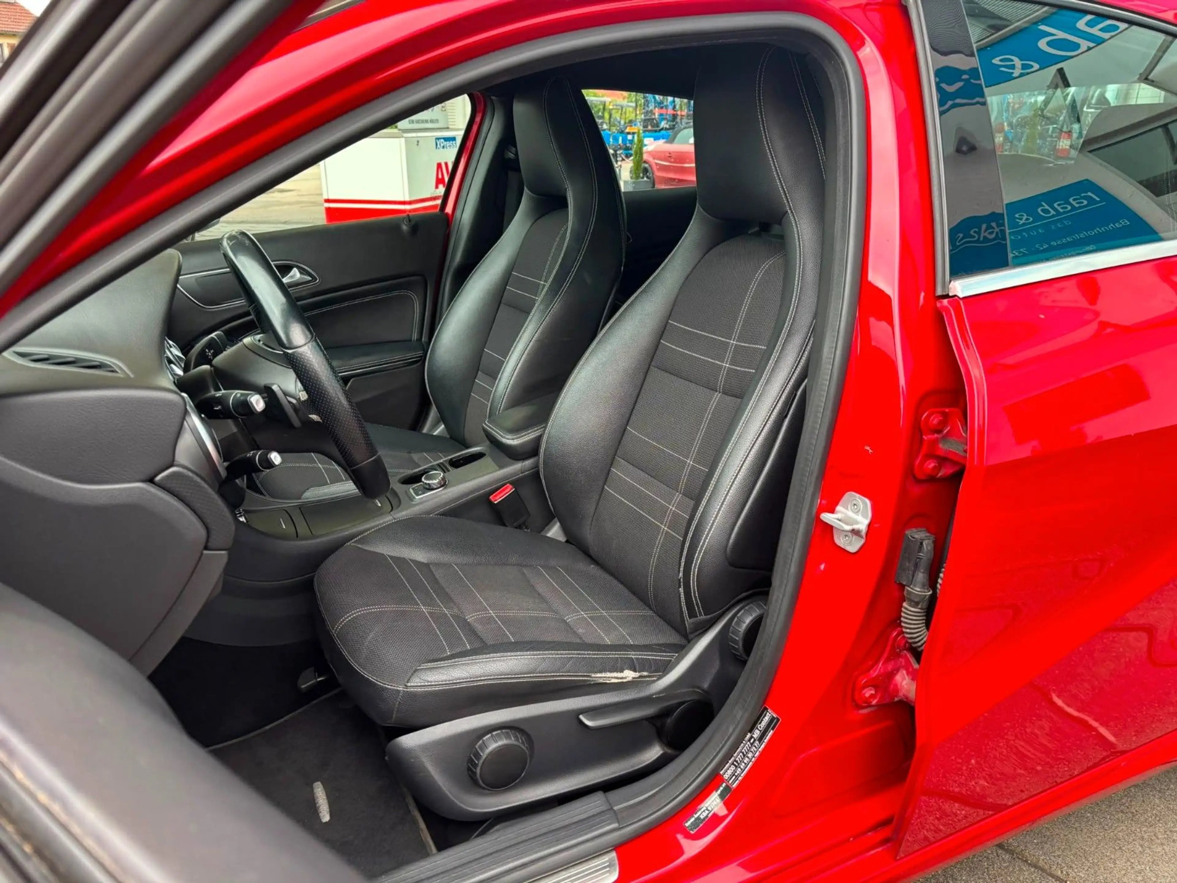 Mercedes-Benz A 220 CDI Urban *Klima/Kamera/SHZ/Tempomat* — photo 10