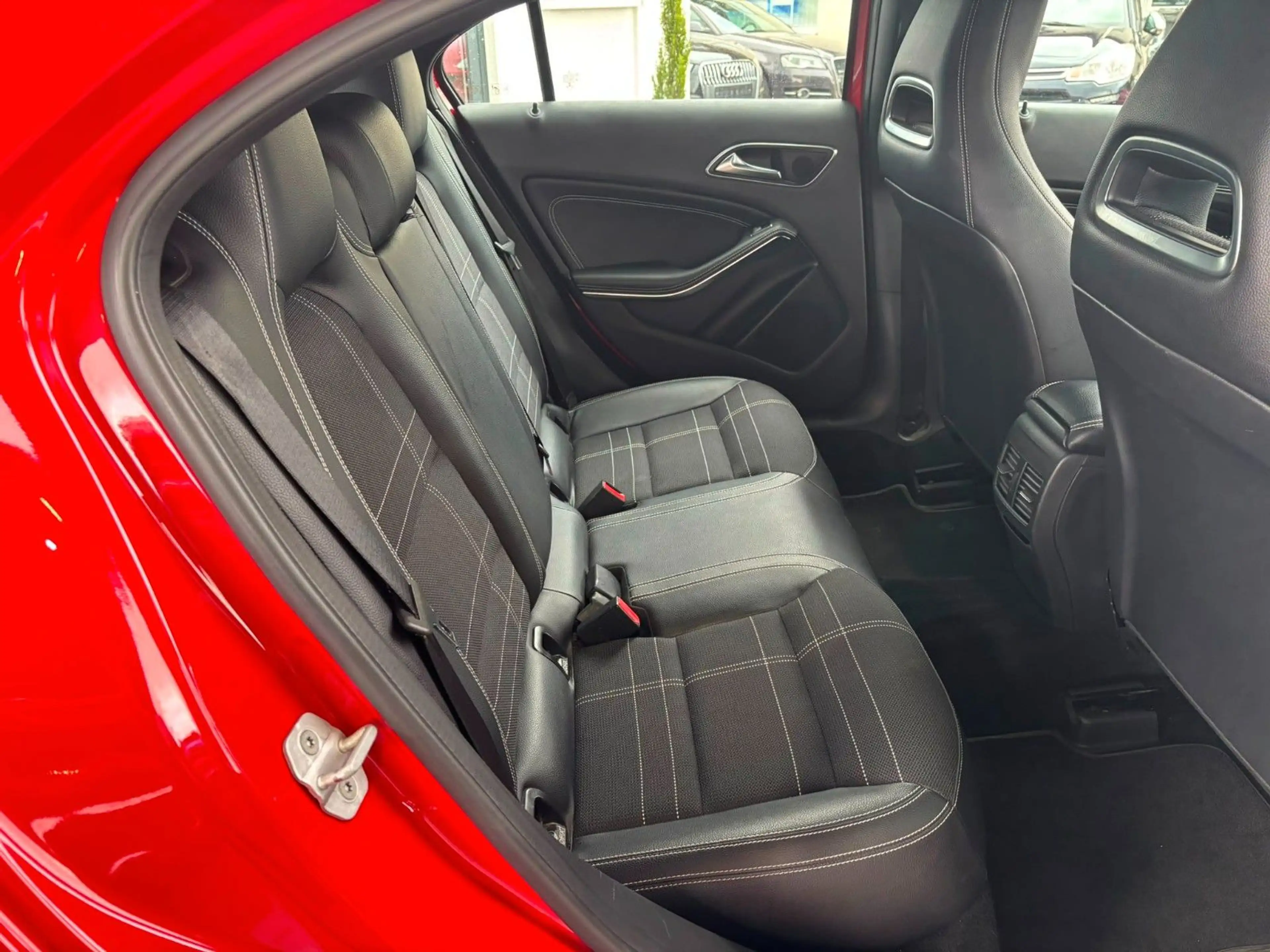 Mercedes-Benz A 220 CDI Urban *Klima/Kamera/SHZ/Tempomat* — photo 15