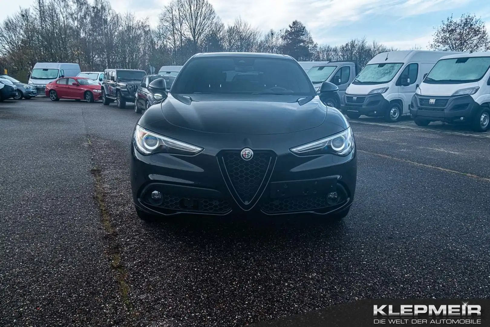 Alfa Romeo Stelvio Veloce 2.2 Diesel Zwart - 2