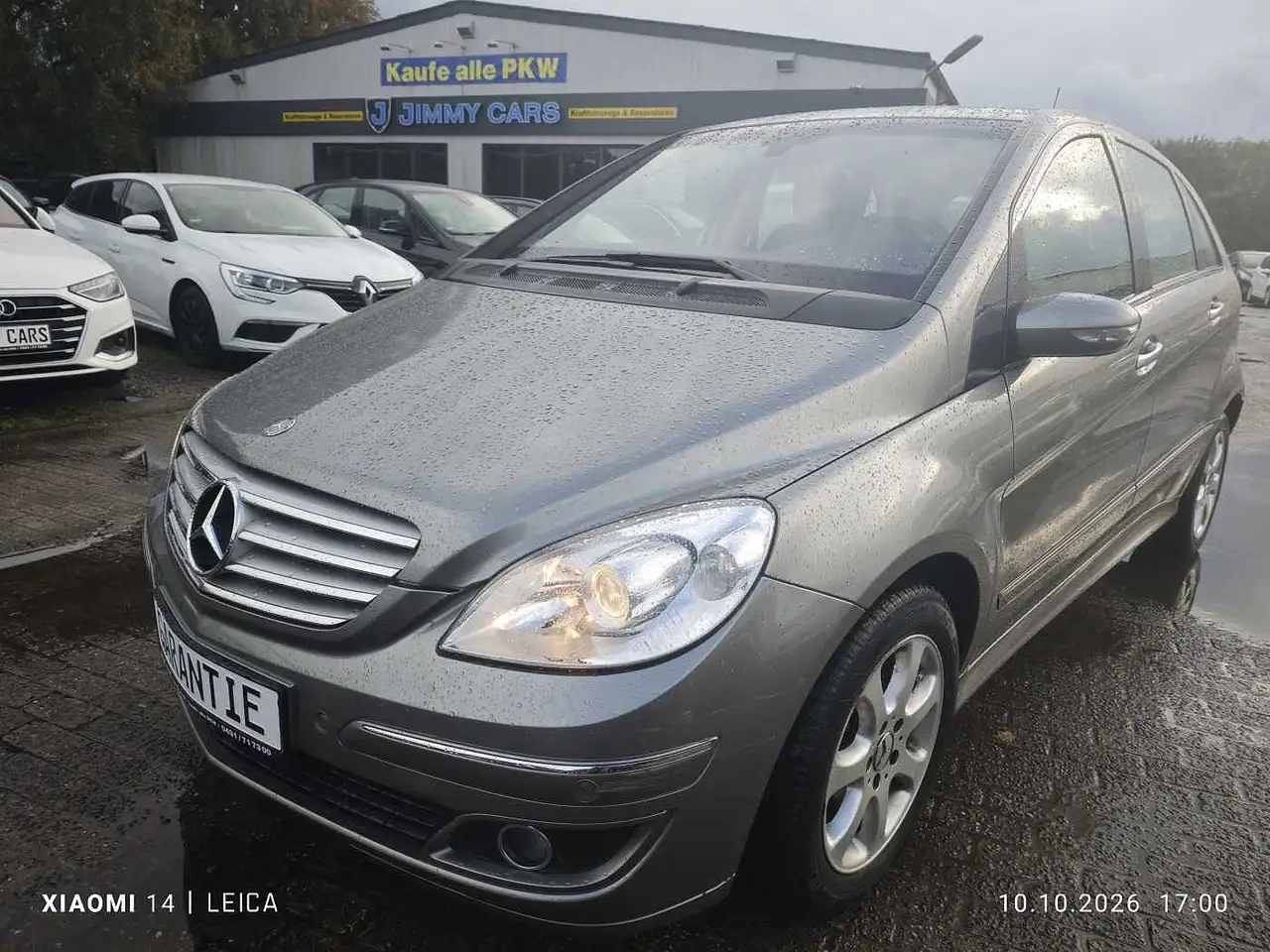 Mercedes-Benz B 200