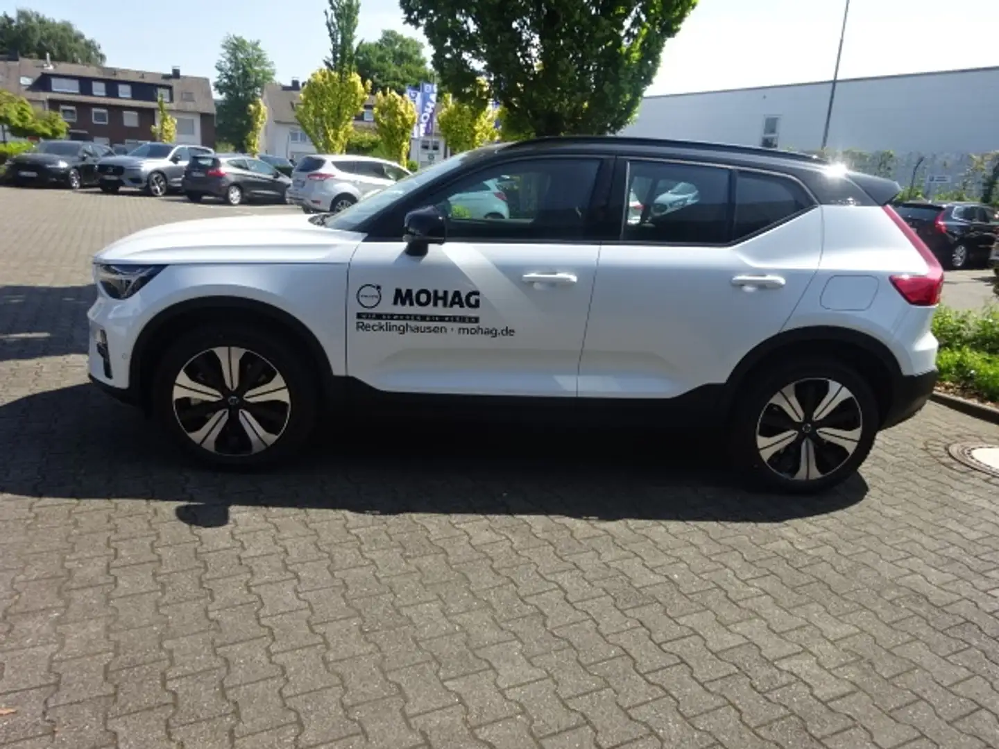 Volvo XC40 Recharge Pure Electric Ultimate FWD - AHK Weiß - 2