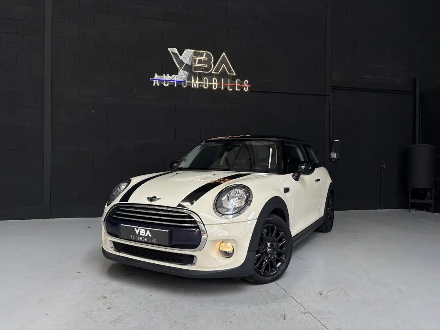 MINI One (4) Cooper 136 ch Blanc - 2