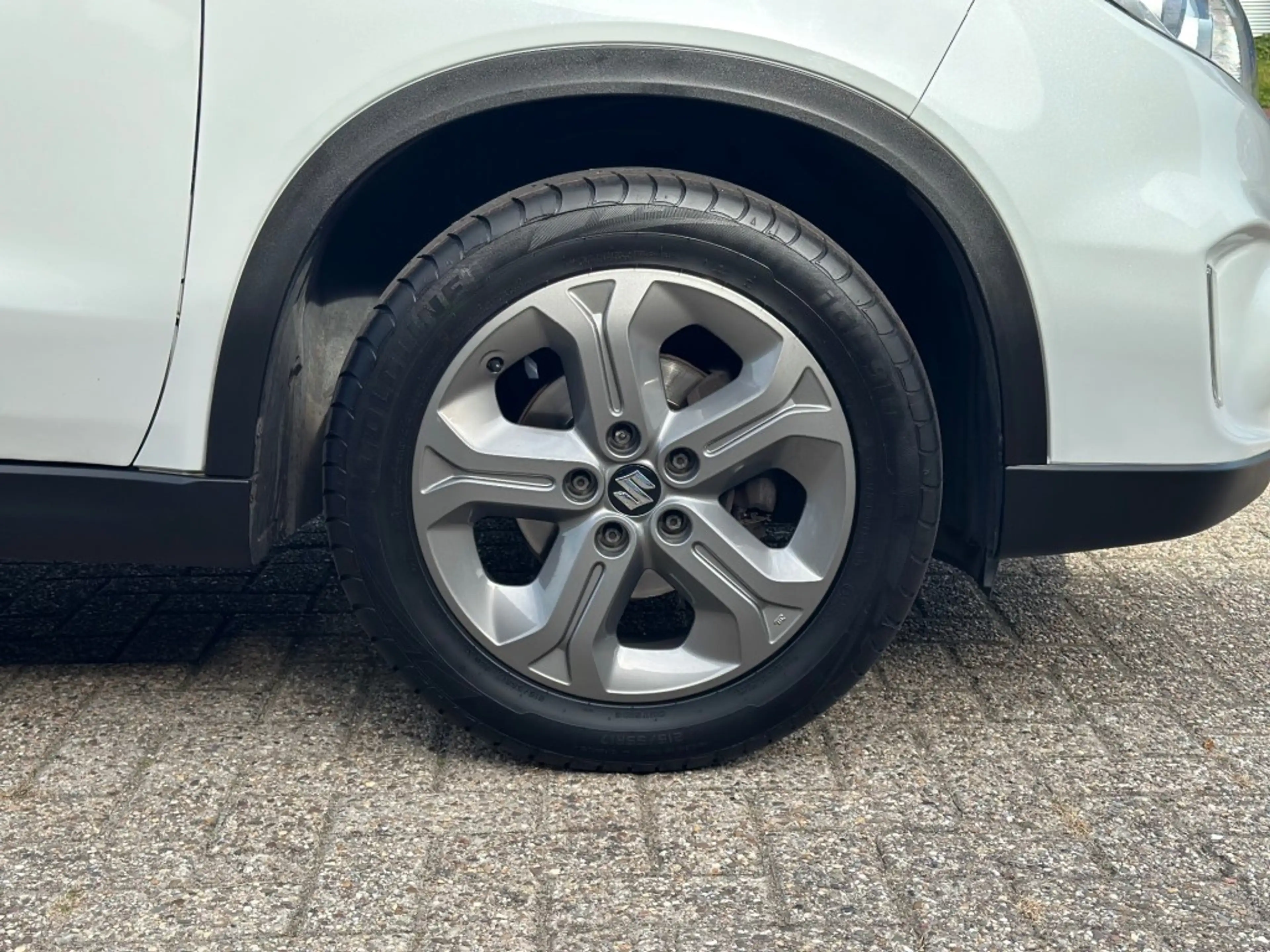 Suzuki Vitara 1.6 Exclusive Automaat '' Infotainmentsystem - Cam — photo 9