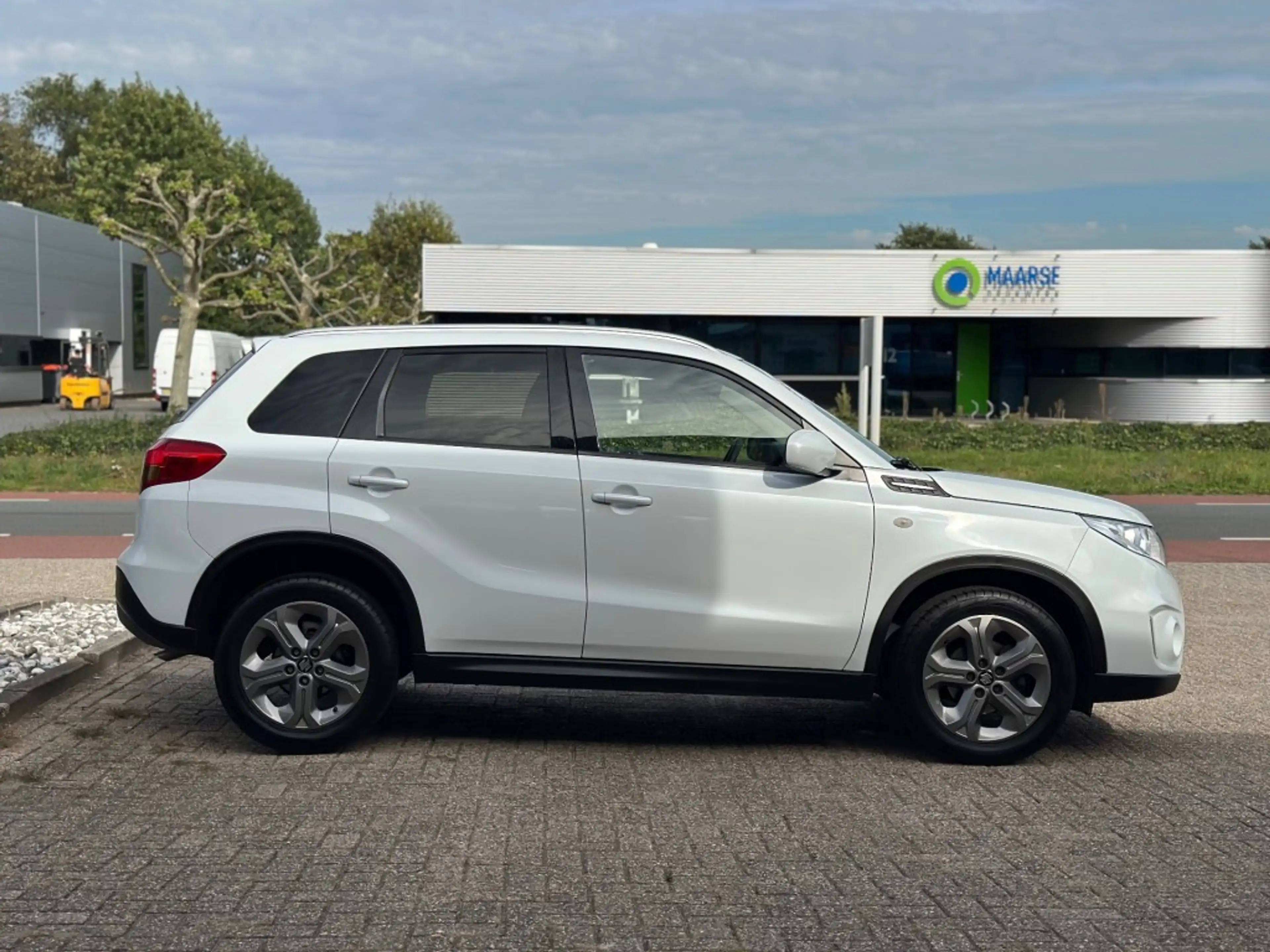 Suzuki Vitara 1.6 Exclusive Automaat '' Infotainmentsystem - Cam — photo 7