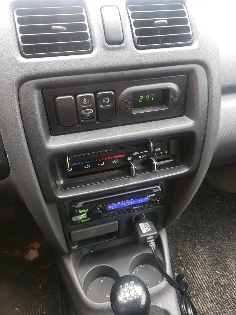 Mazda 323 323 1.3i P LX - 2