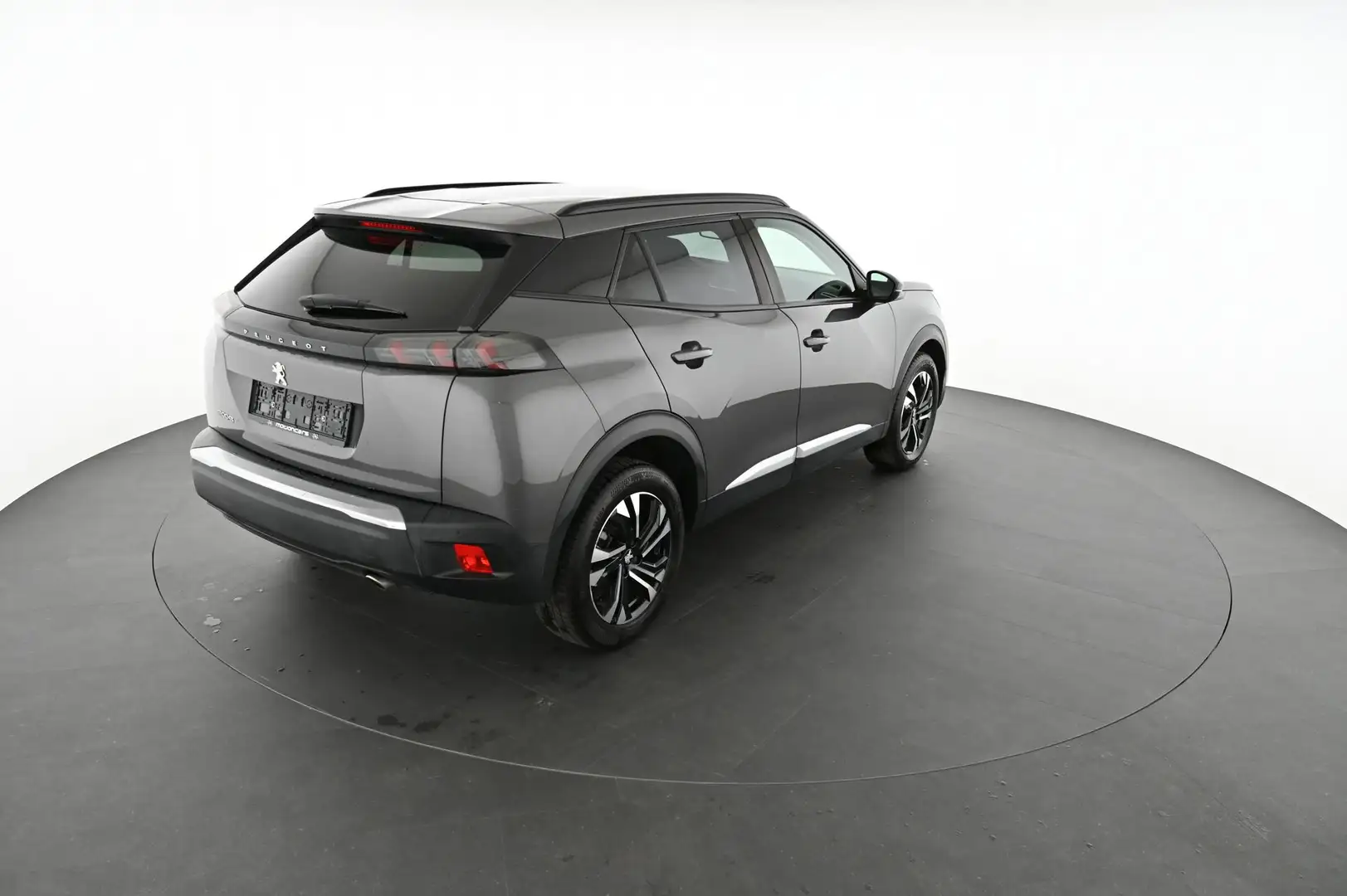 Peugeot 2008 1.5 BlueHDI 130 Active Pickerl NEU Grau - 2