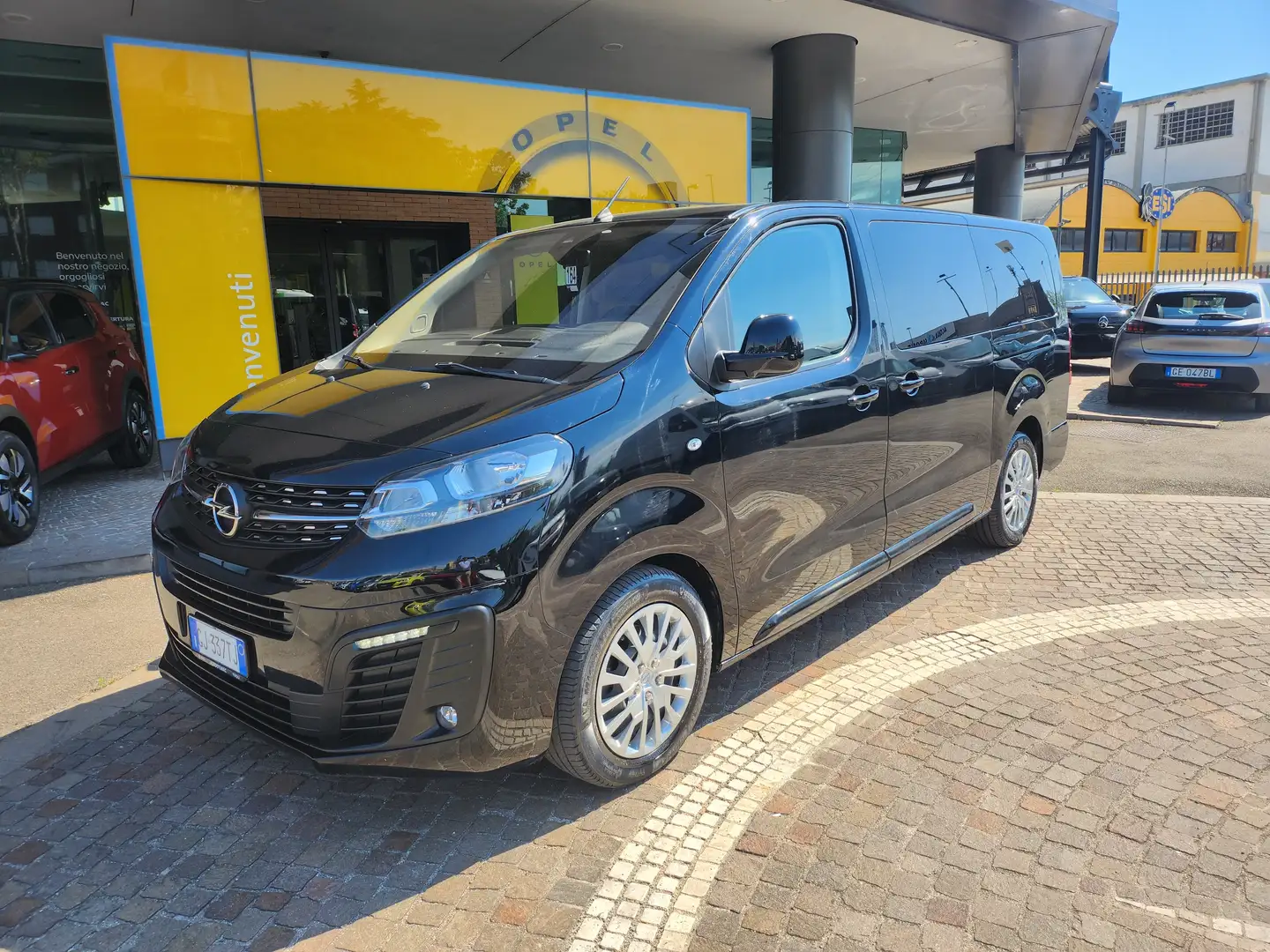 Opel Zafira Life OPEL ZAFIRA LIFE 2.0 AUTOM. BUSNES EDITION Nero - 1
