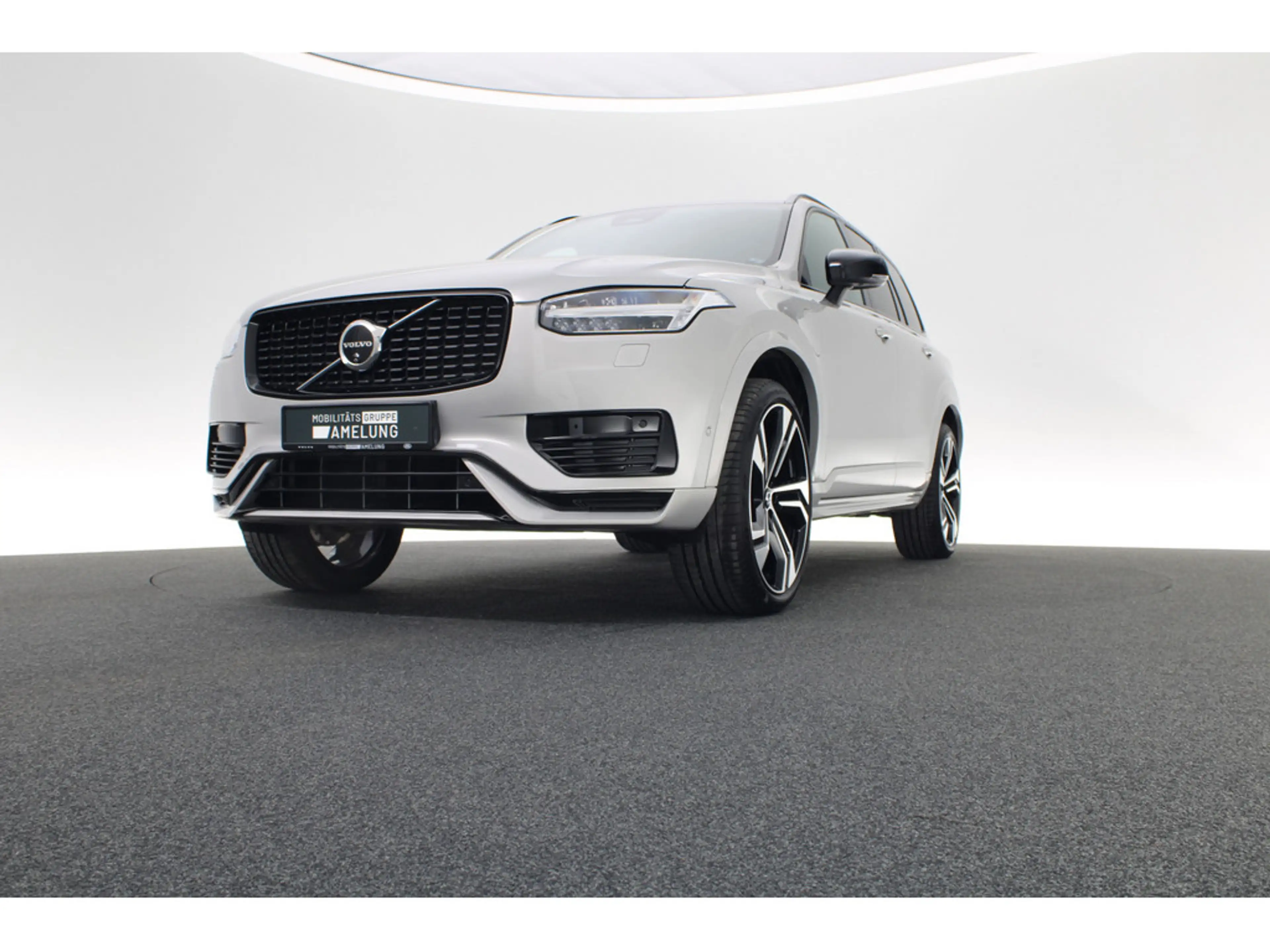 Volvo XC90 T8 AWD Plus Dark aus 1.Hand STANDHZ ACC — photo 12
