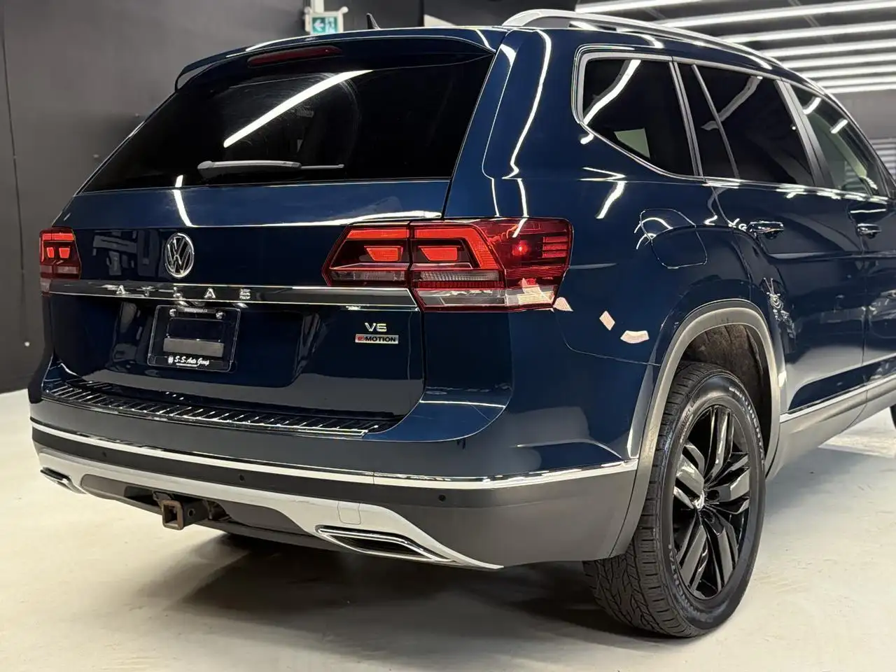 Volkswagen Atlas снимка Volkswagen Atlas