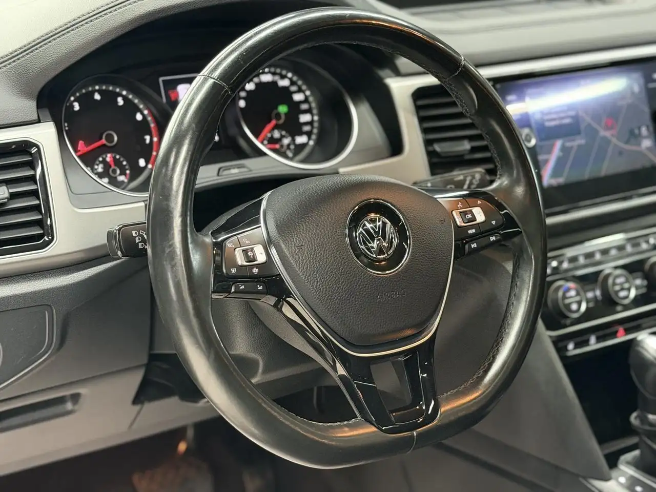 Volkswagen Atlas снимка Volkswagen Atlas