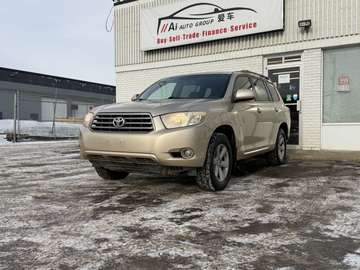 4WD 4dr SR5| Clean Carfax| Backup Camera|