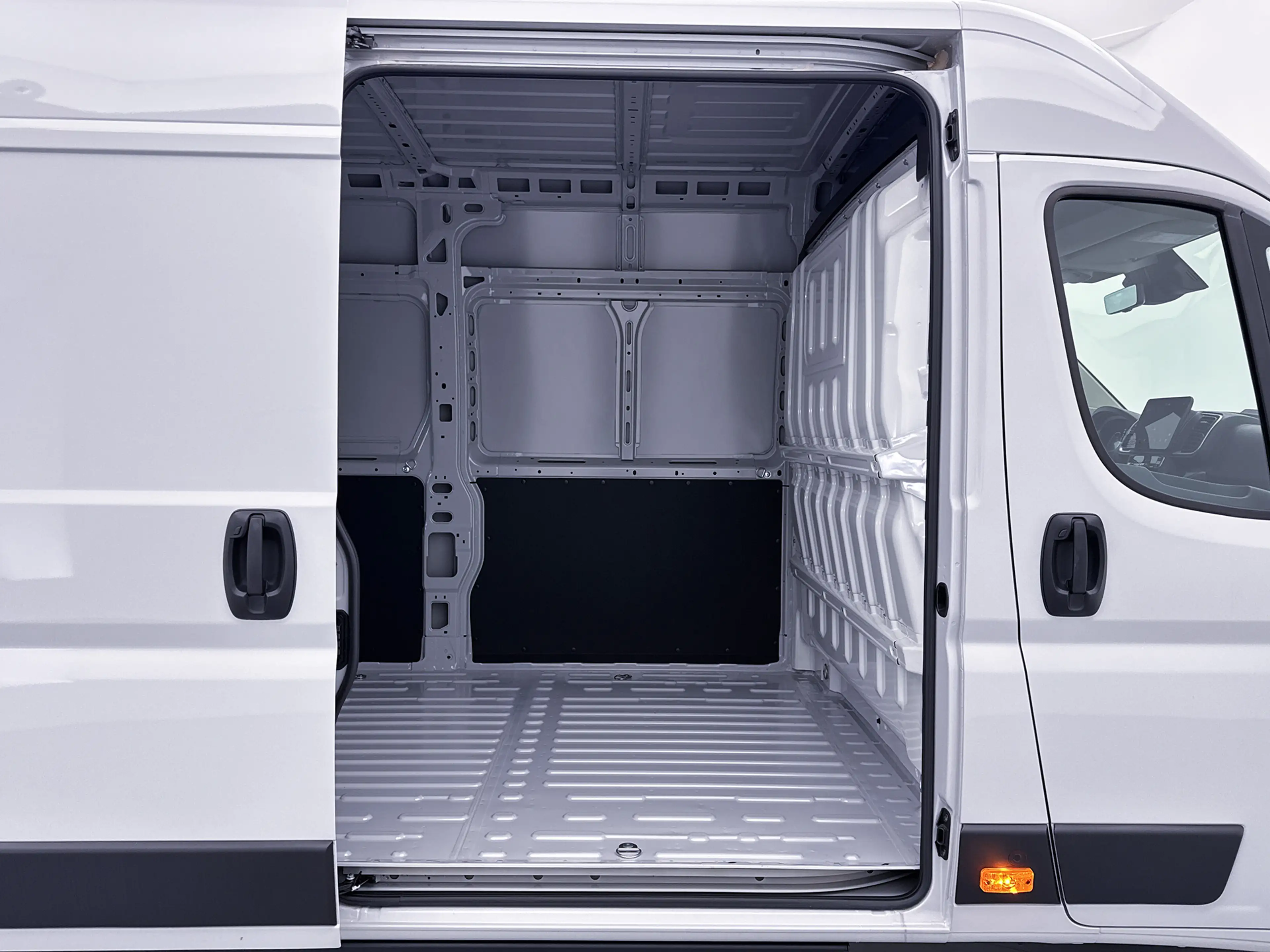Toyota Proace Max Elec 3.5t L3H2 Challenger Heavy 110 kWh Navigatie — photo 19