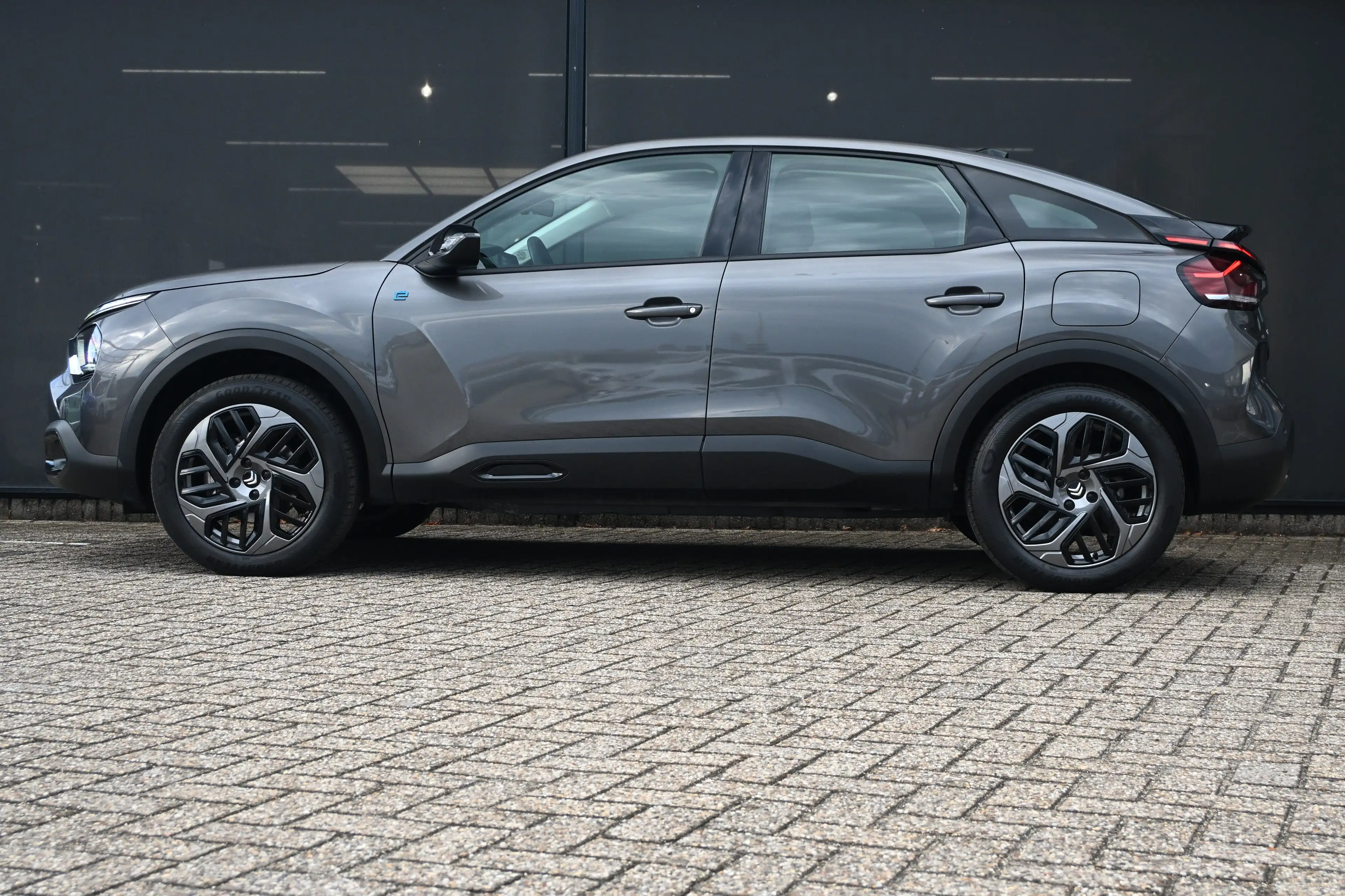 Citroen E-C4 Electric You 50 kWh 96%SOH! 3 Fase | Navigatie by App | Ach — photo 4