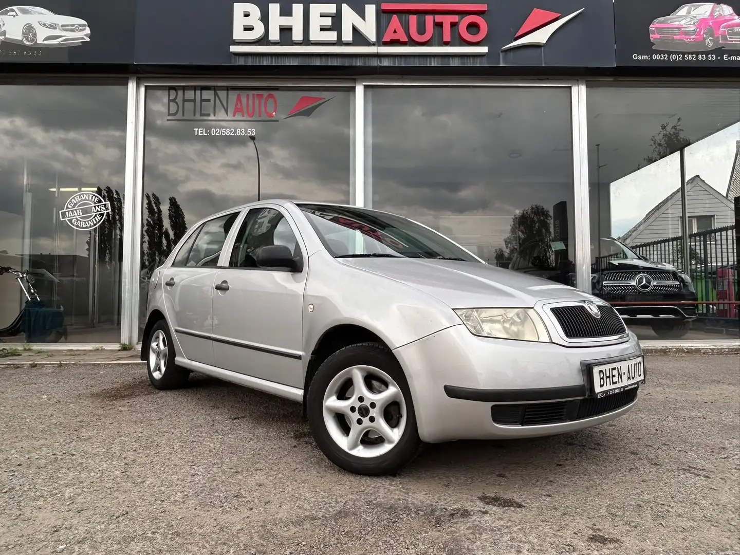 Skoda Fabia 1.4i Classic /RADIO/BLUETHOOTH/PROPRE Gris - 1