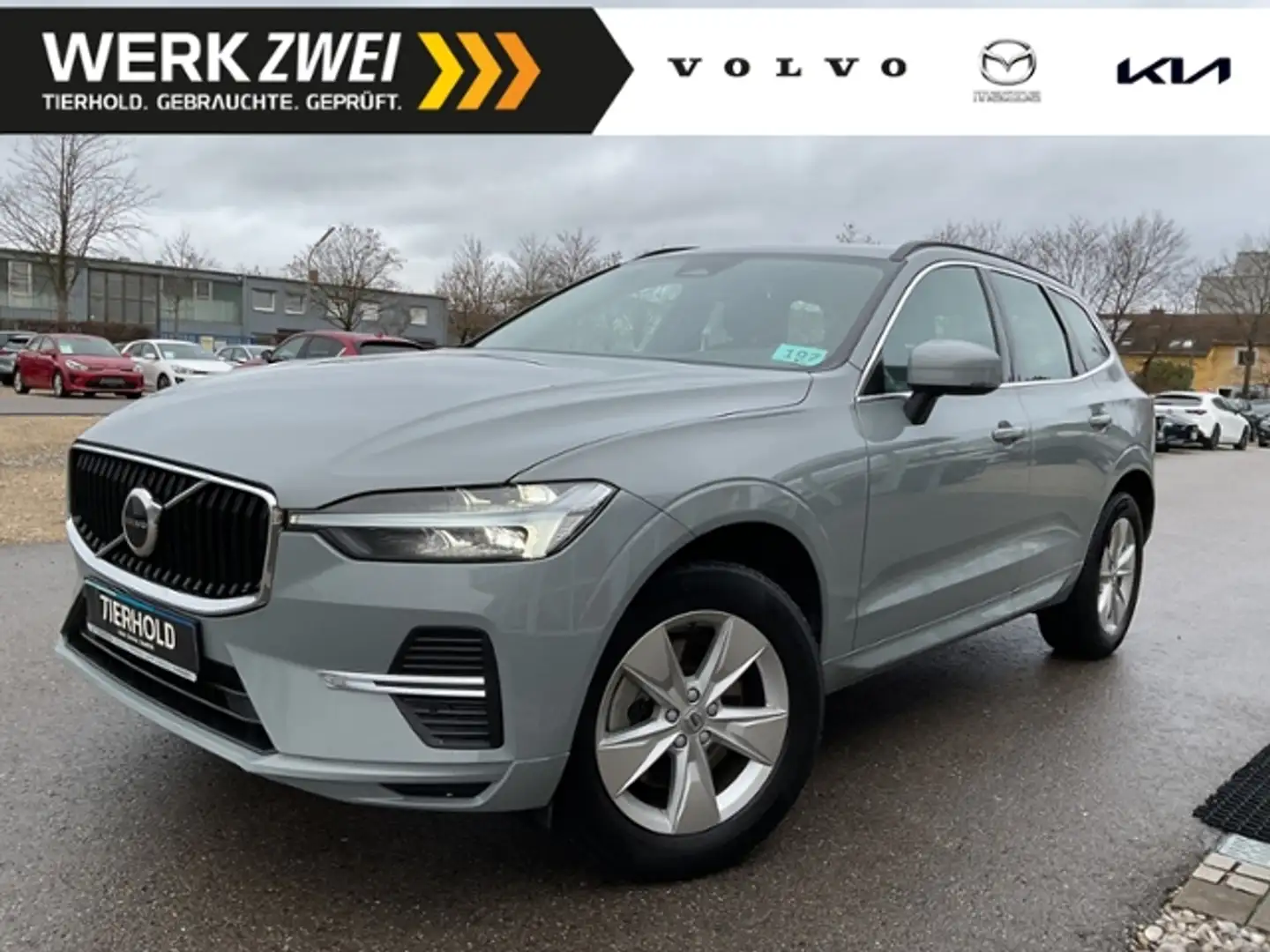 Volvo XC60 B4 Core 2WD AT Google 18" Allwetterreifen Grau - 1