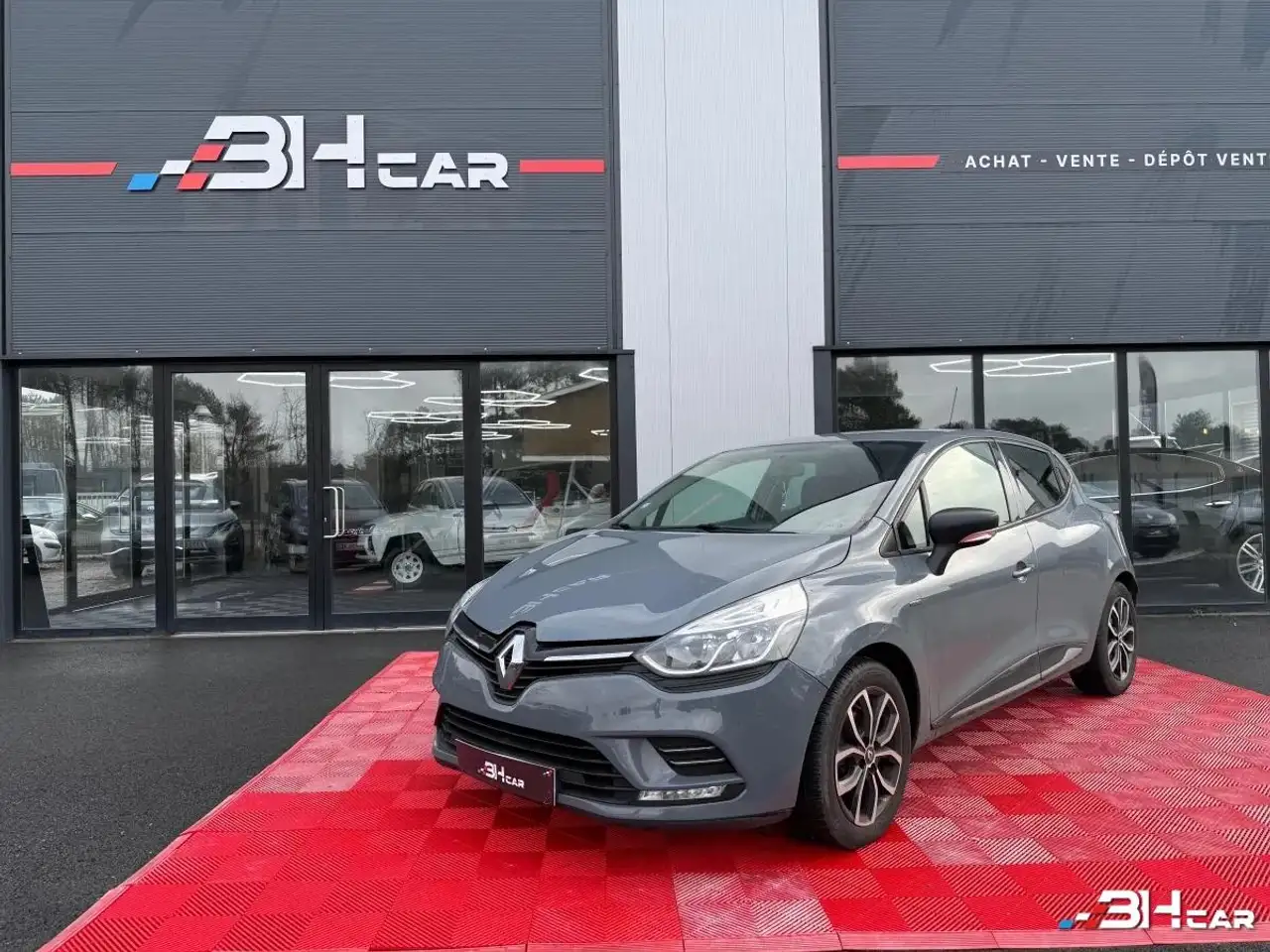 Renault Clio 4 0.9 TCE 90 ENERGY LIMITED