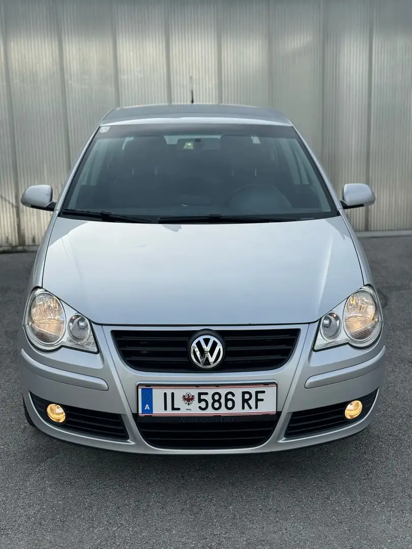 Volkswagen Polo 1.4 Trendline Silber - 1