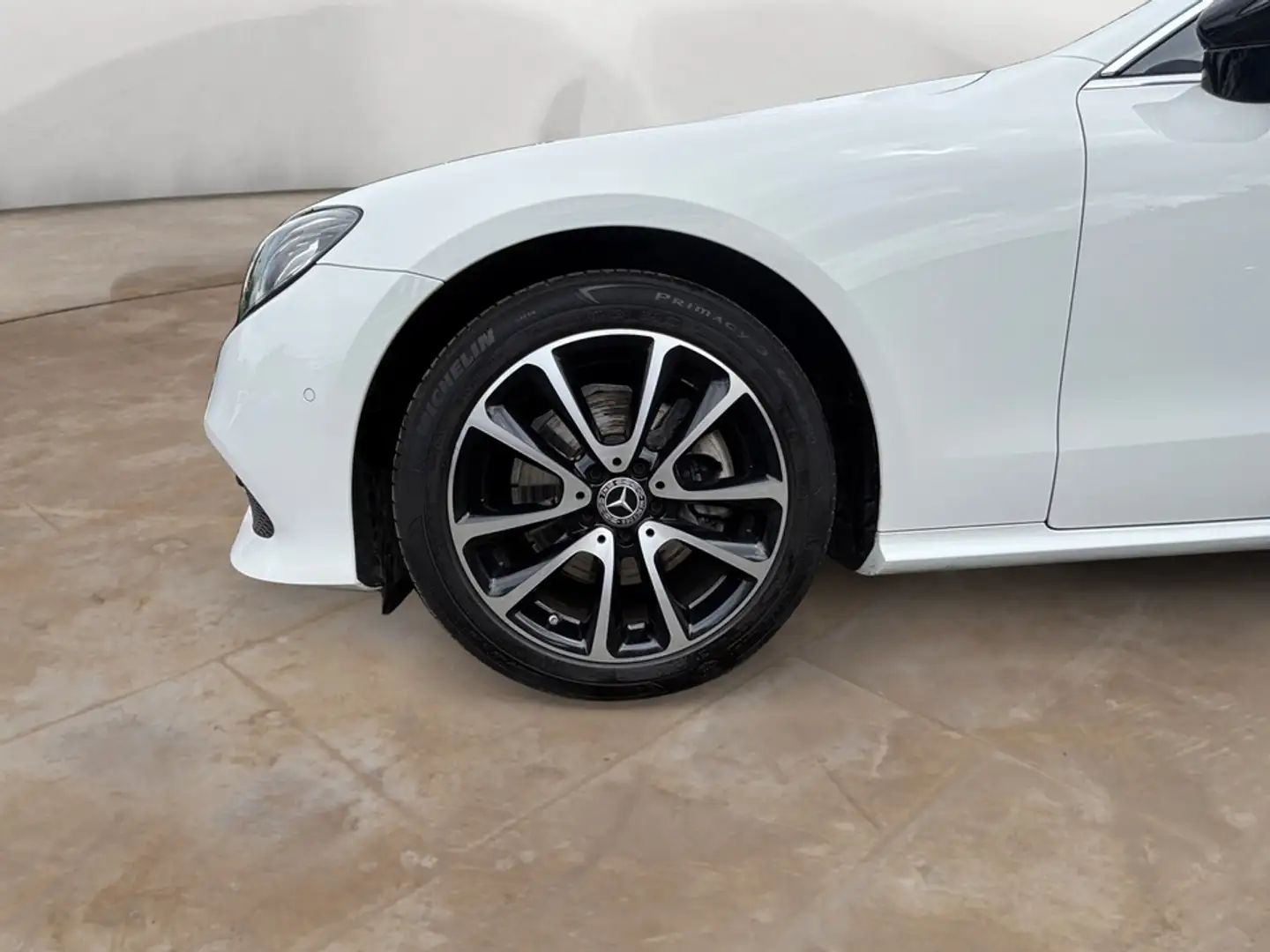 Mercedes-Benz E 200 Cabrio Avantgarde + GARANTIE Blanc - 2