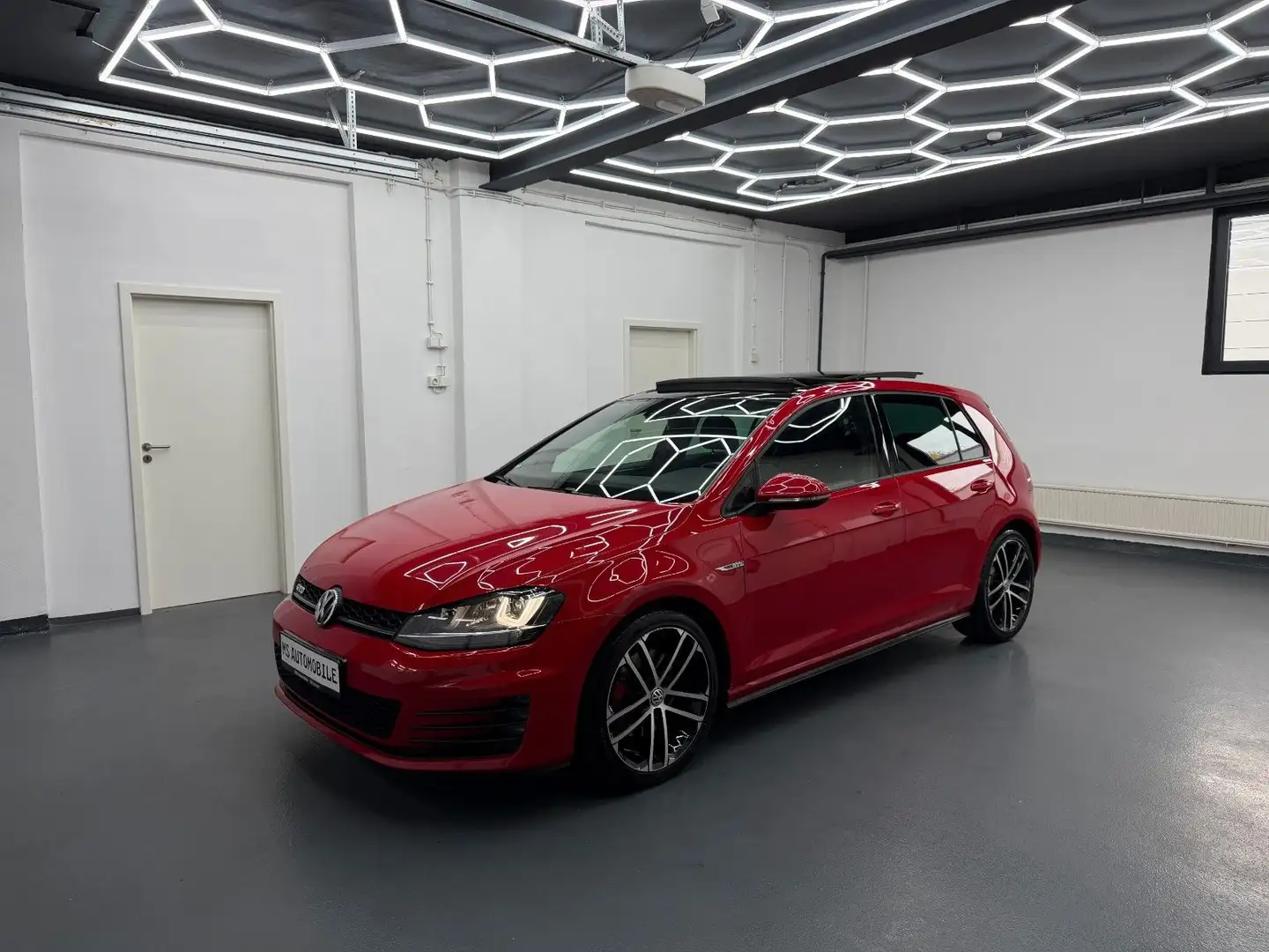 Volkswagen Golf VII Lim. GTD *SCHALTER*PANORAMA*DRIVE MODE* Rot - 1