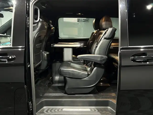 Mercedes-Benz 250 view 13