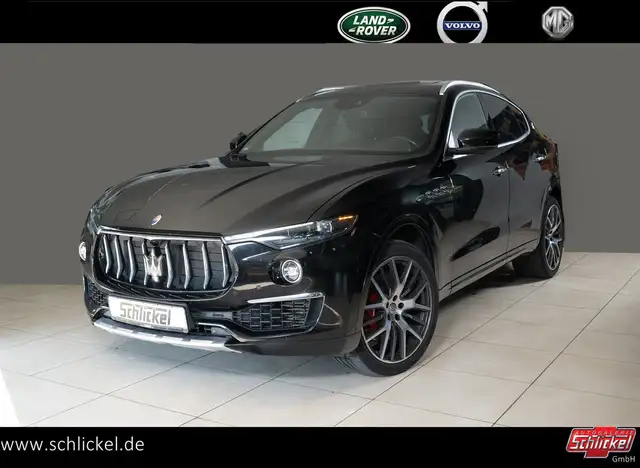 Maserati Levante Q4 GranLusso Navi Leder Panoramaschiebedach
