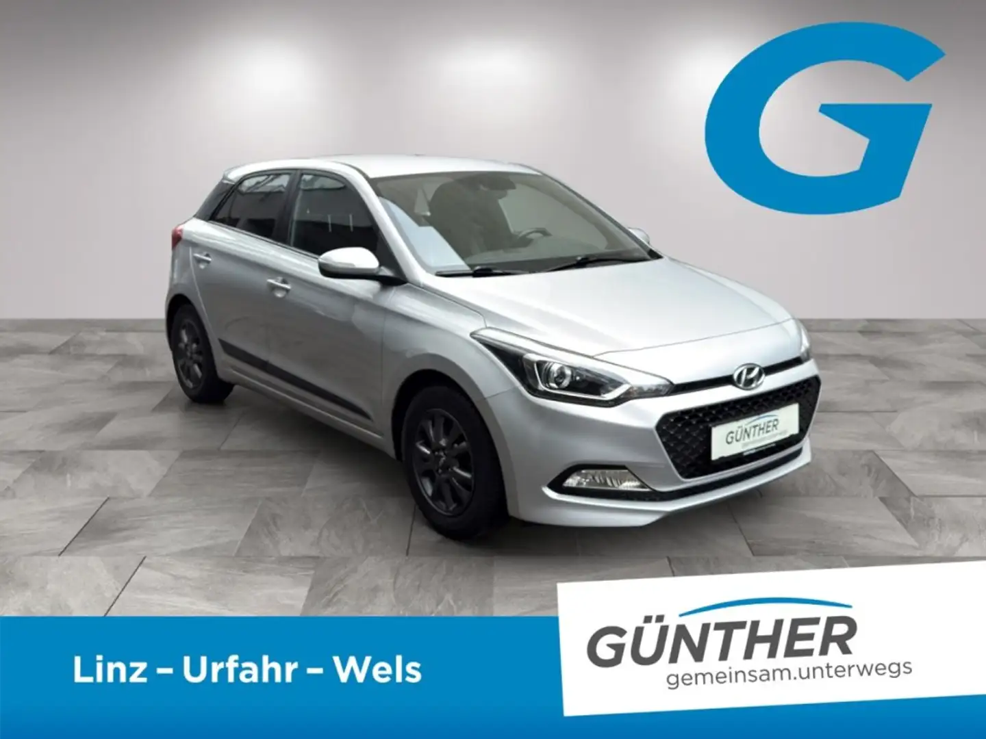 Hyundai i20 1.25 Lim. Plus Grau - 2