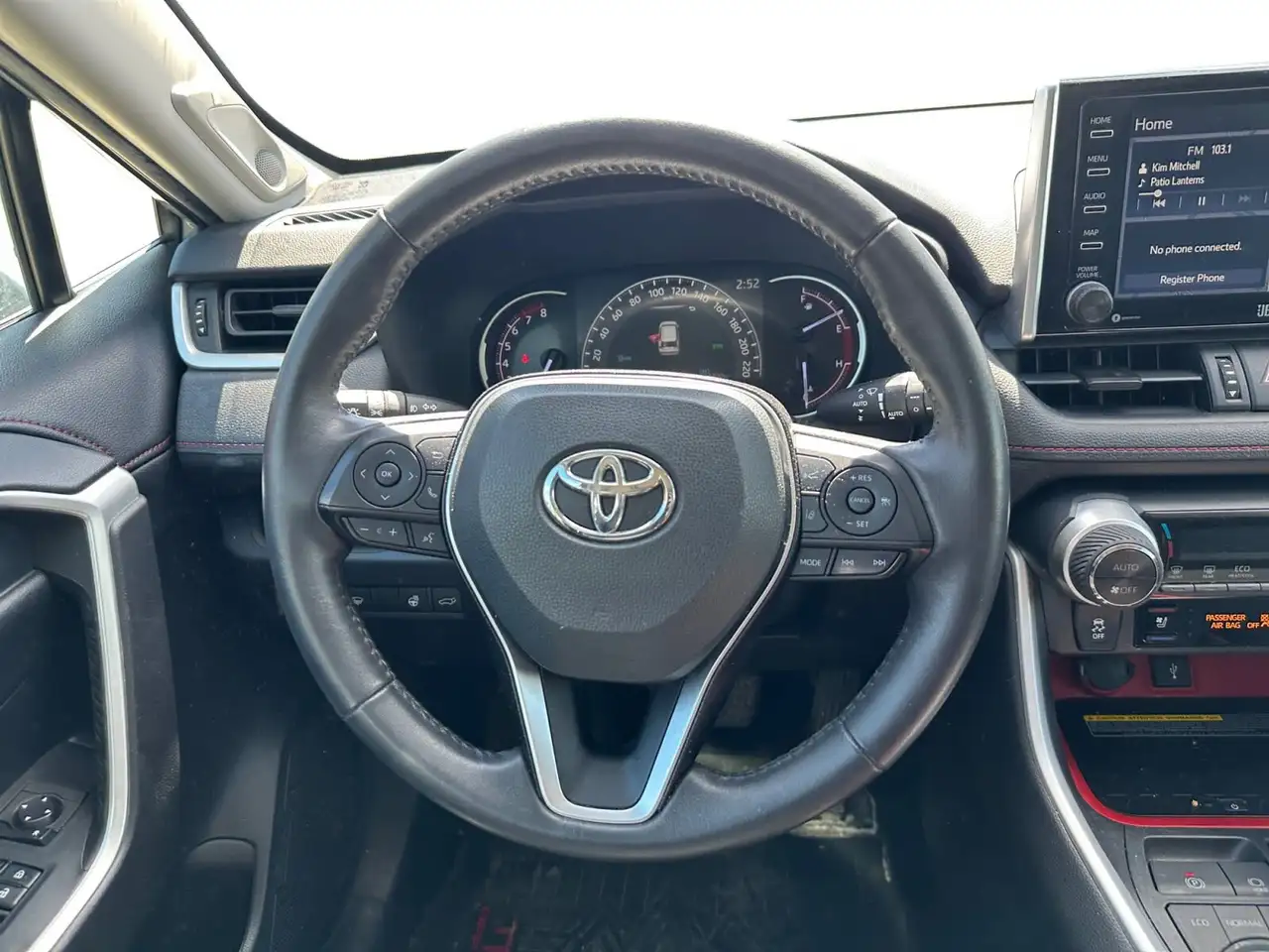 Toyota RAV 4 снимка Toyota RAV 4