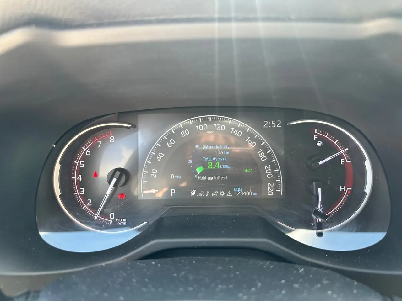 Toyota RAV 4 снимка Toyota RAV 4