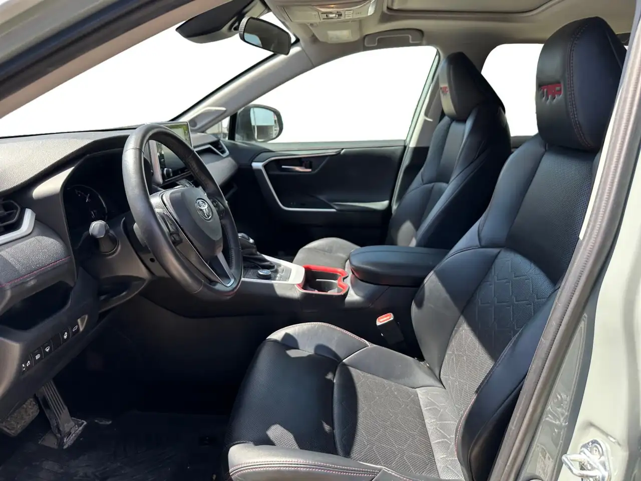 Toyota RAV 4 снимка Toyota RAV 4