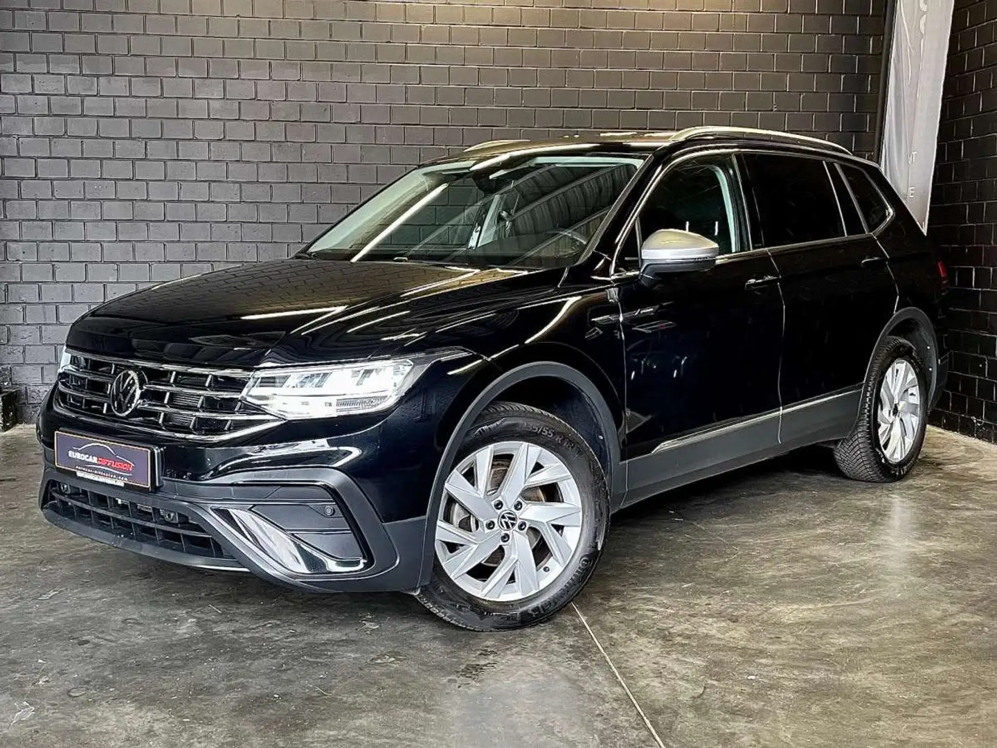 Volkswagen Tiguan Allspace Life 2.0 TDI 150 CV DSG 7 ** 7 pl Noir - 1