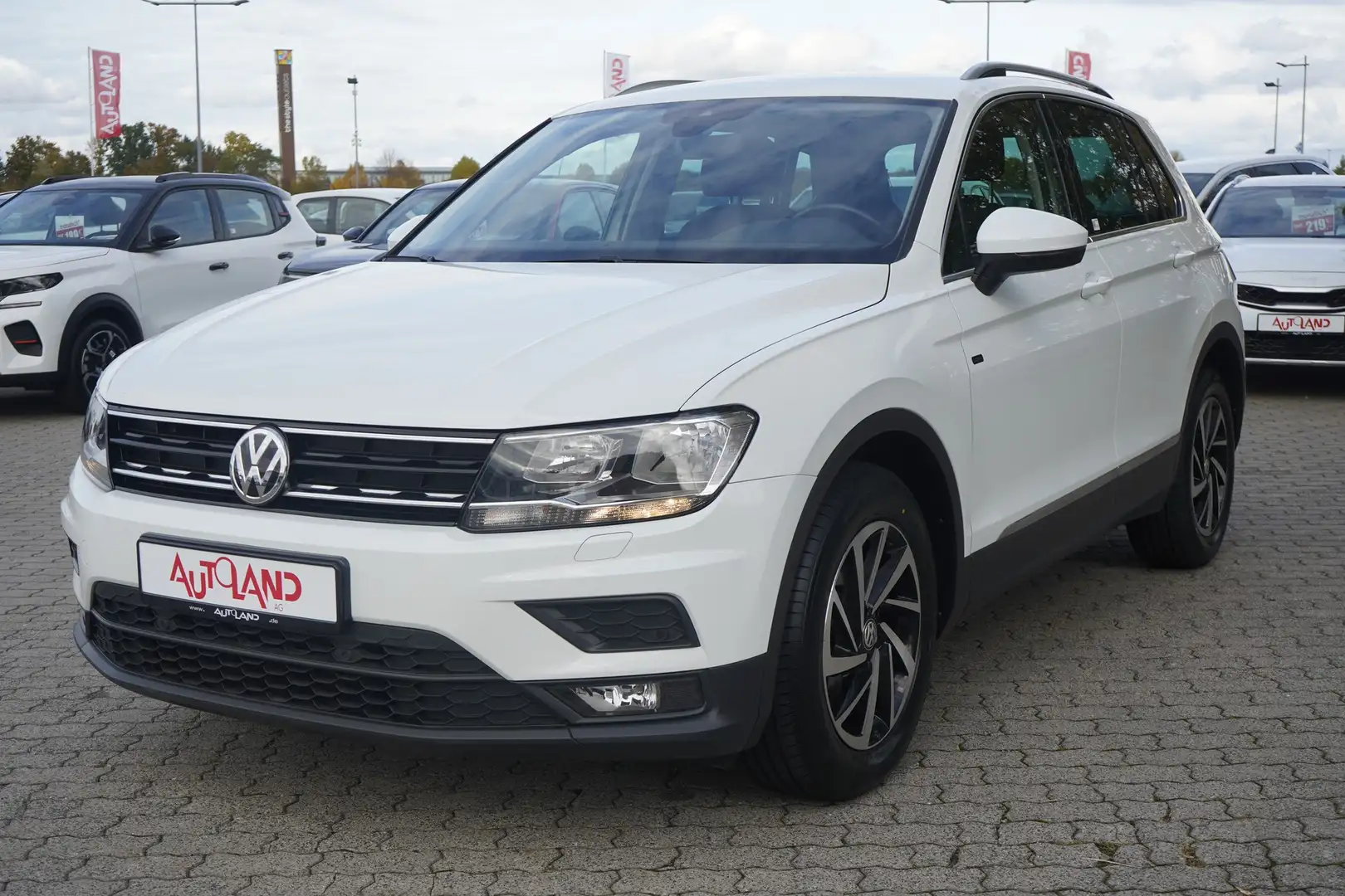 Volkswagen Tiguan 1.4 16V TSI Join Start-Stopp Navi AHK PDC Blanc - 2
