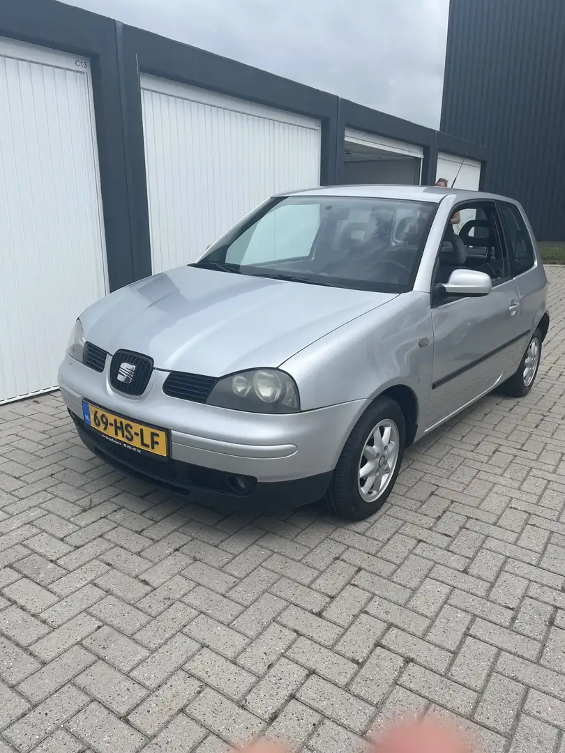 SEAT Arosa 1.4i Signo Šedá - 1