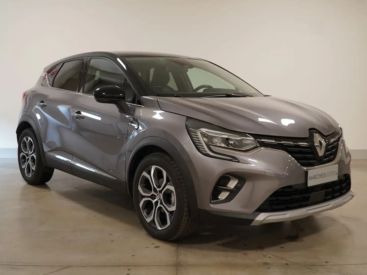 Renault Captur 1.0 Intens 101cv GPL Grigio - 2