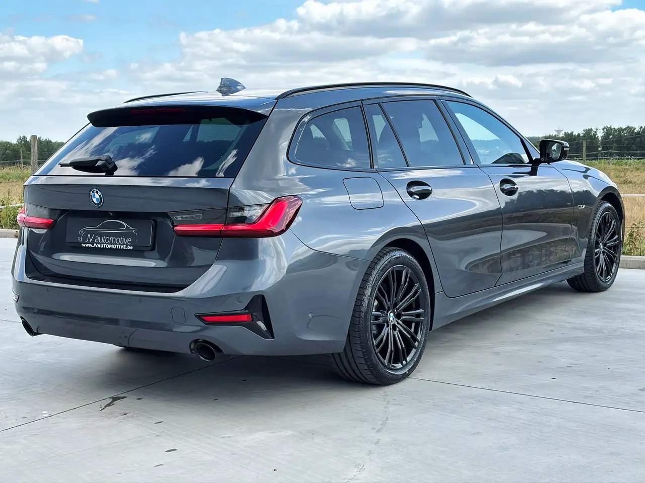 BMW 330 Touring 330eA PHEV * PANO * CAMERA * LEDER *, миниатюра 7