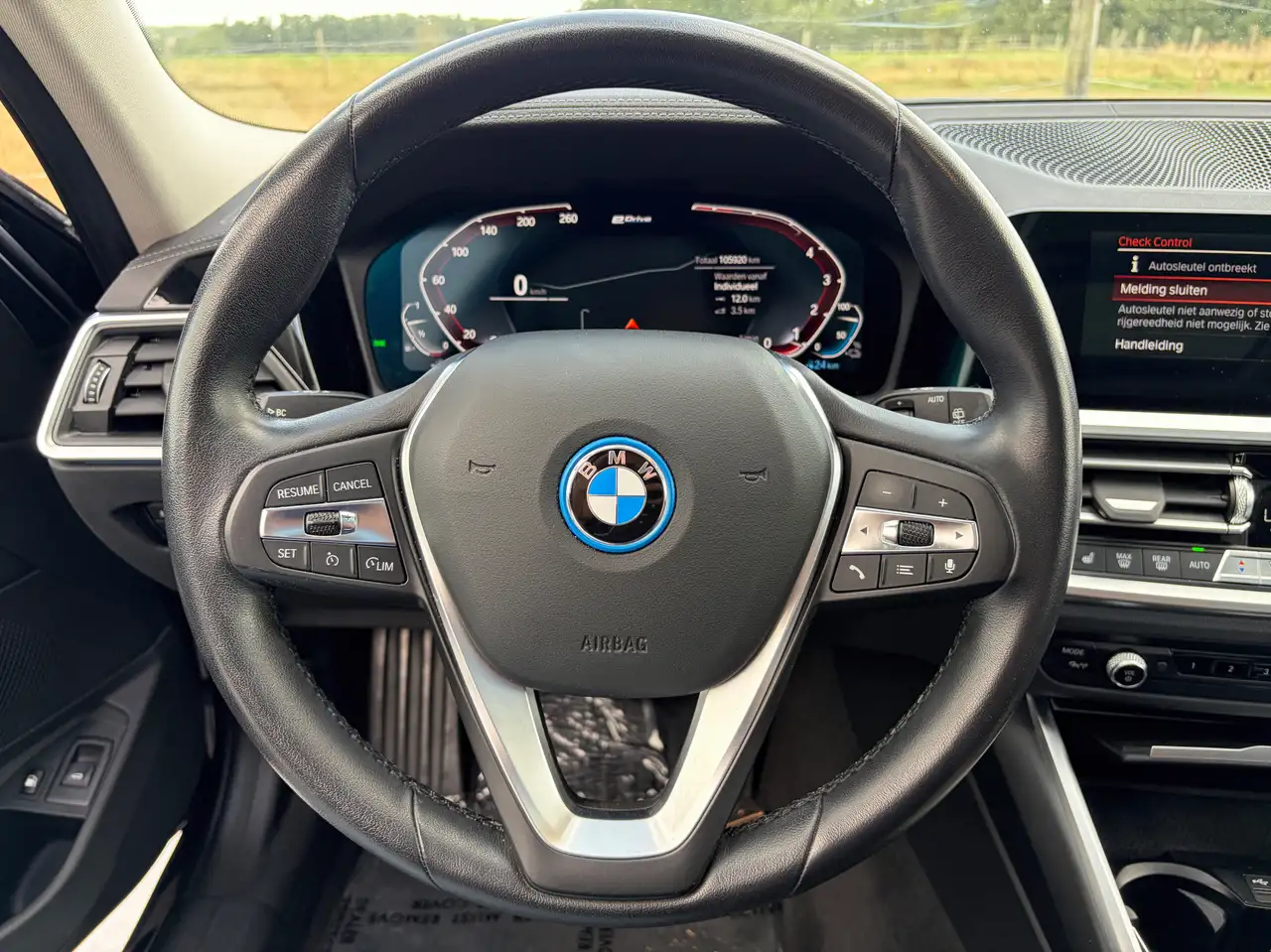 BMW 330 Touring 330eA PHEV * PANO * CAMERA * LEDER *, миниатюра 19