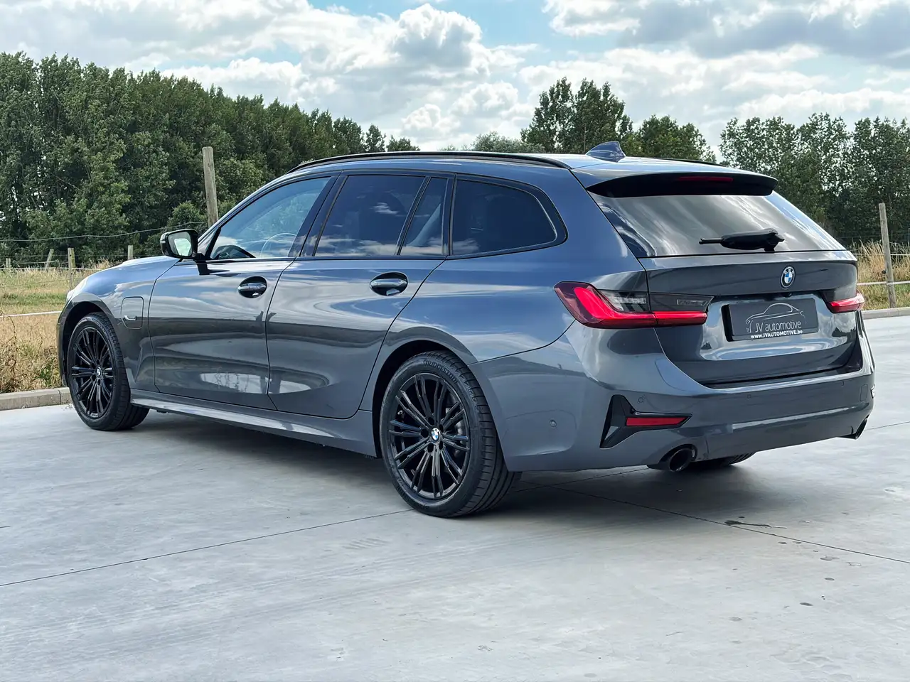 BMW 330 Touring 330eA PHEV * PANO * CAMERA * LEDER *, миниатюра 9