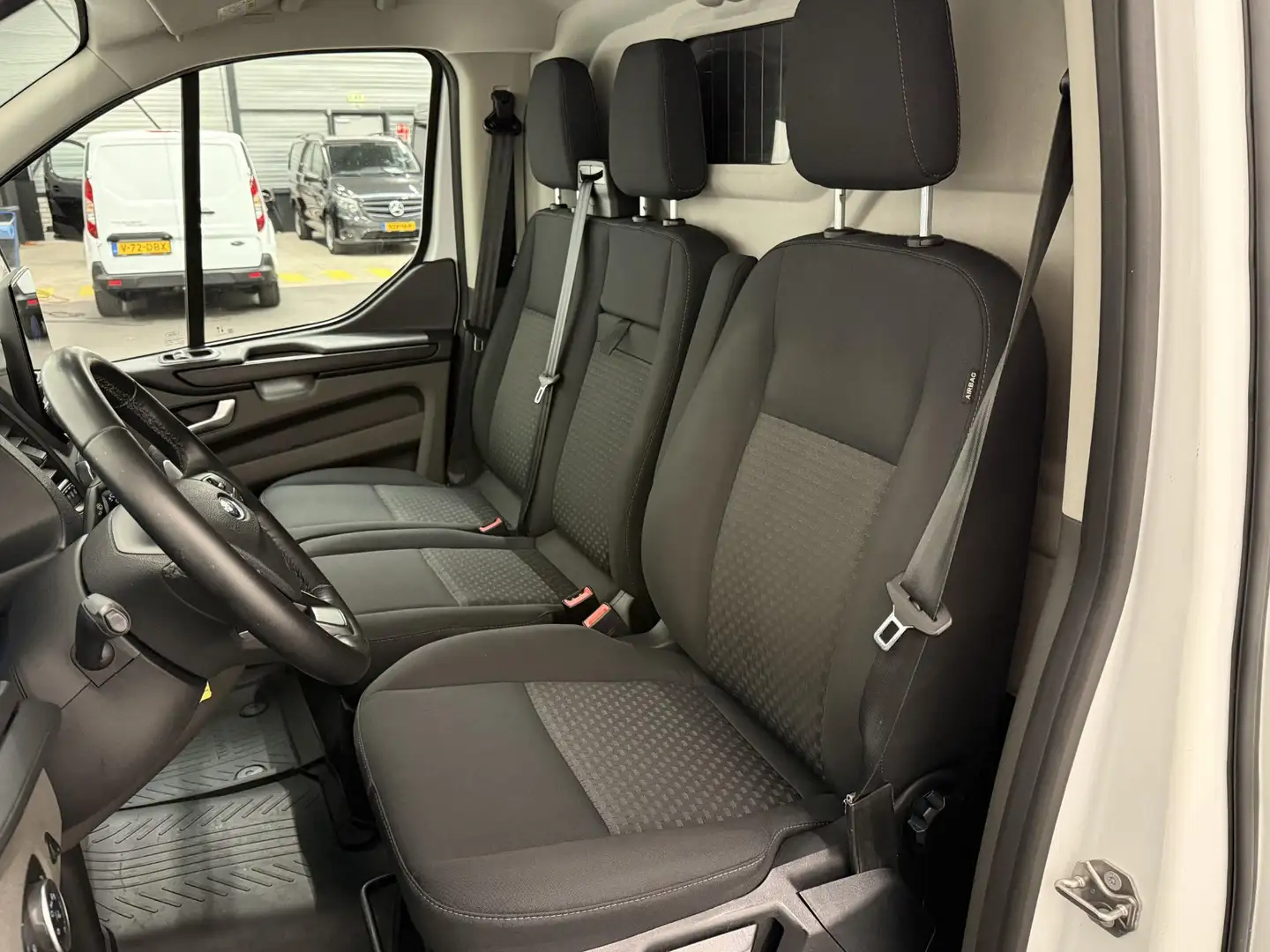 Ford Transit Custom 340 1.0 EcoBoost L1H1 PHEV Trend Blanc - 2