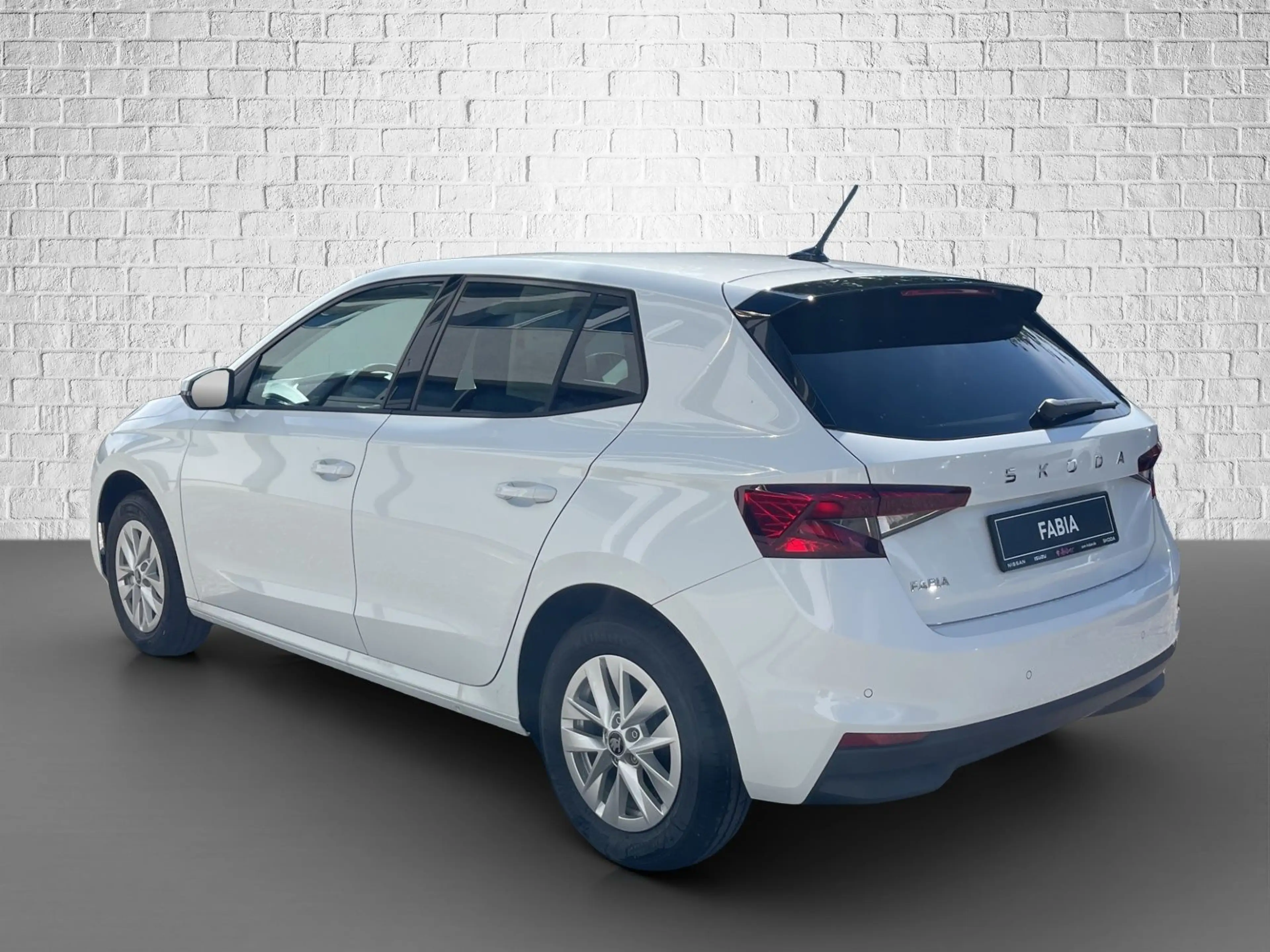 Skoda Fabia 1.0 MPI Schaltgetriebe - Essence — photo 3
