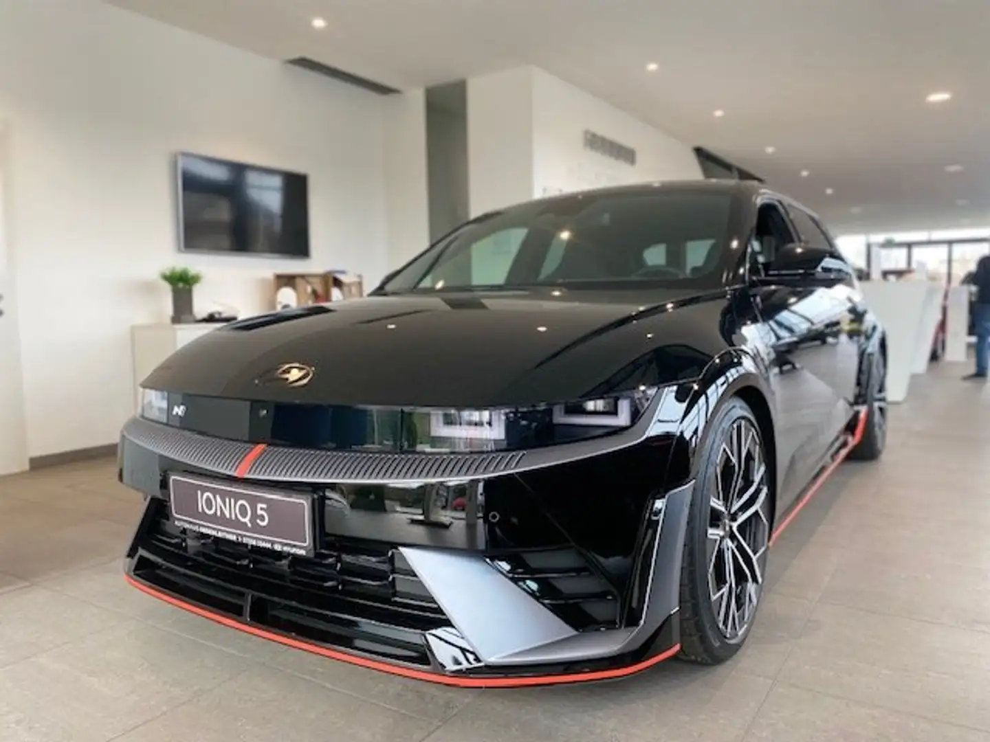Hyundai IONIQ 5 N Long Range 84,0 kWh 4WD i5en1 Schwarz - 1