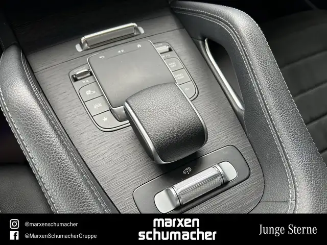 Mercedes-Benz Gle view 30